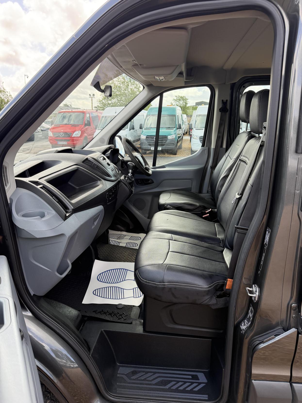 2019 Ford Transit 2.0 350 EcoBlue Chassis Double Cab 4dr Diesel Manual RWD L3 H1 Euro 6 (DRW) (130 ps) - Thumbnail 30