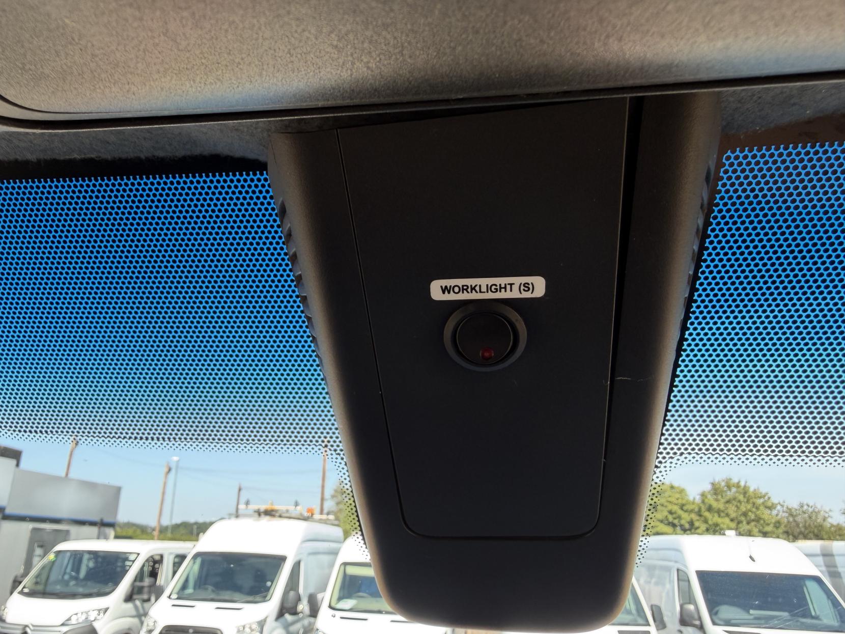 2019 Mercedes-Benz Sprinter 2.1 314 CDI Panel Van 5dr Diesel Manual RWD L2 H2 Euro 6 (s/s) (143 ps) - Thumbnail 48