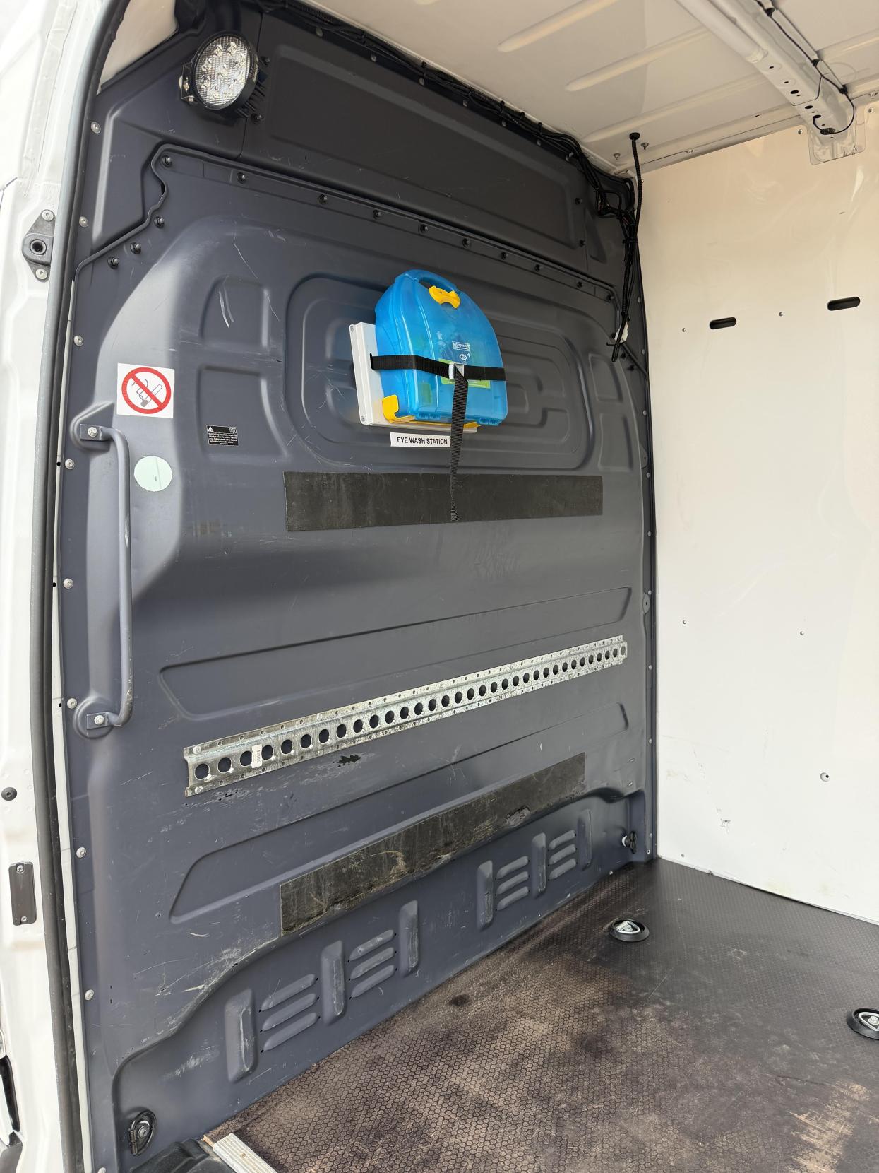 2020 Mercedes-Benz Sprinter 2.1 314 CDI Panel Van 5dr Diesel Manual RWD L2 H2 Euro 6 (s/s) (143 ps) - Thumbnail 33
