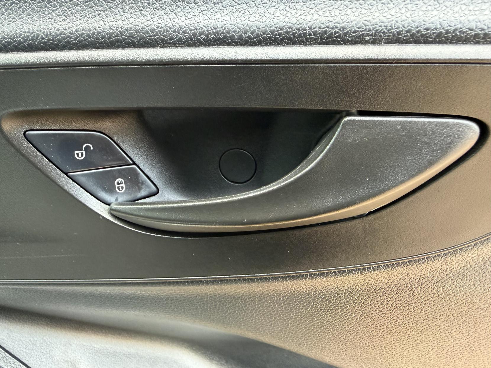 2020 Mercedes-Benz Sprinter 2.1 314 CDI Panel Van 5dr Diesel Manual RWD L2 H2 Euro 6 (s/s) (143 ps) - Thumbnail 26