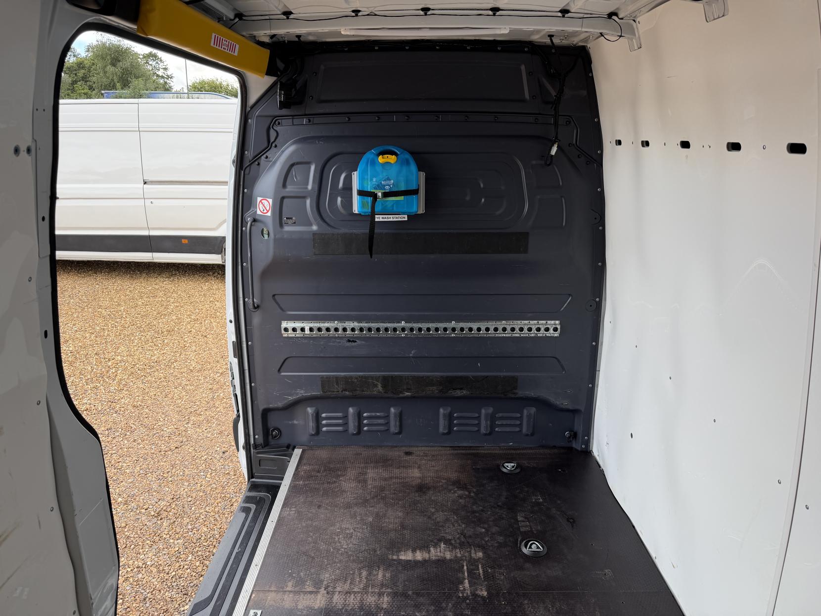 2020 Mercedes-Benz Sprinter 2.1 314 CDI Panel Van 5dr Diesel Manual RWD L2 H2 Euro 6 (s/s) (143 ps) - Thumbnail 35