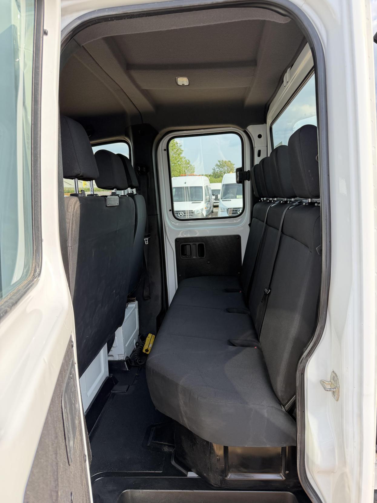 2019 Mercedes-Benz Sprinter 2.1 314 CDI Chassis Cab 2dr Diesel Manual RWD L3 Euro 6 (s/s) (143 ps) - Thumbnail 23