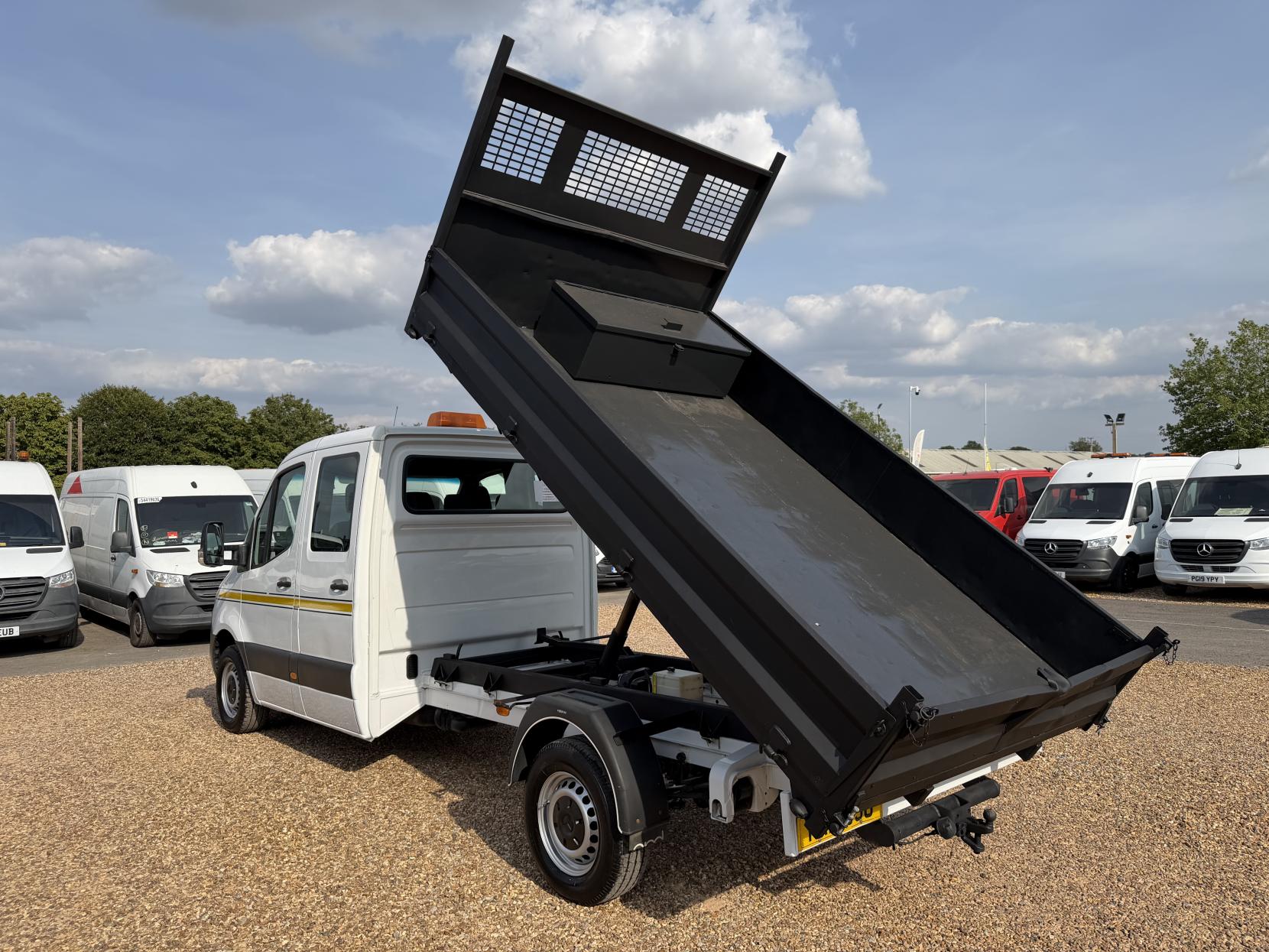 2019 Mercedes-Benz Sprinter 2.1 314 CDI Chassis Cab 2dr Diesel Manual RWD L3 Euro 6 (s/s) (143 ps) - Thumbnail 10
