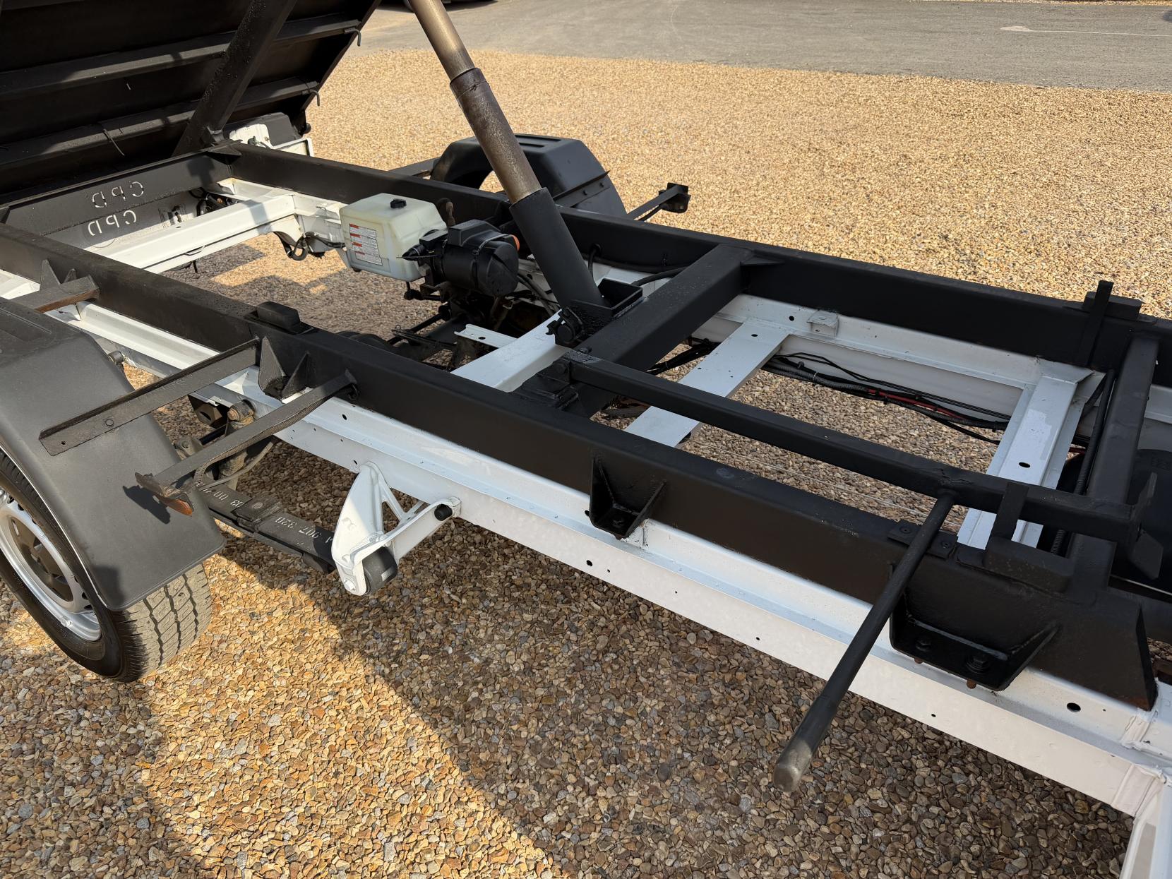 2019 Mercedes-Benz Sprinter 2.1 314 CDI Chassis Cab 2dr Diesel Manual RWD L3 Euro 6 (s/s) (143 ps) - Thumbnail 4