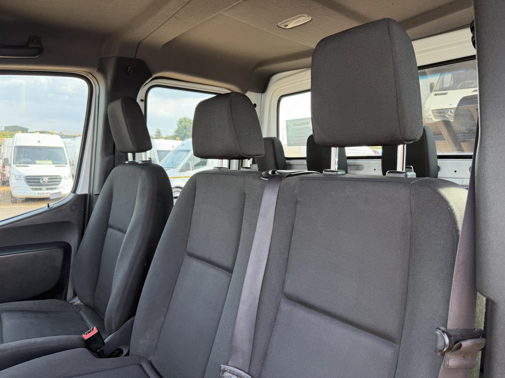 2019 Mercedes-Benz Sprinter 2.1 314 CDI Chassis Cab 2dr Diesel Manual RWD L3 Euro 6 (s/s) (143 ps) - Thumbnail 25