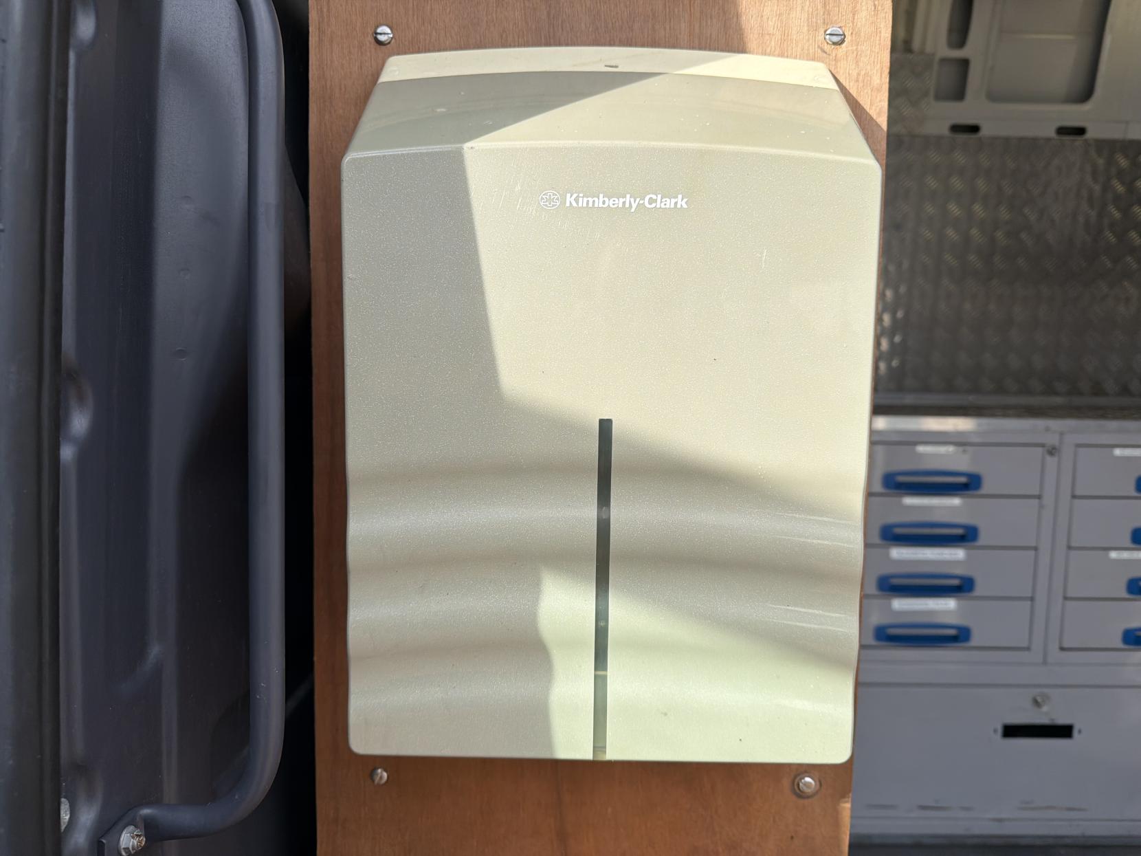 Mercedes-Benz Sprinter 2.1 316 CDi Panel Van 4dr Diesel Manual 4WD L2 (246 g/km, 163 bhp)