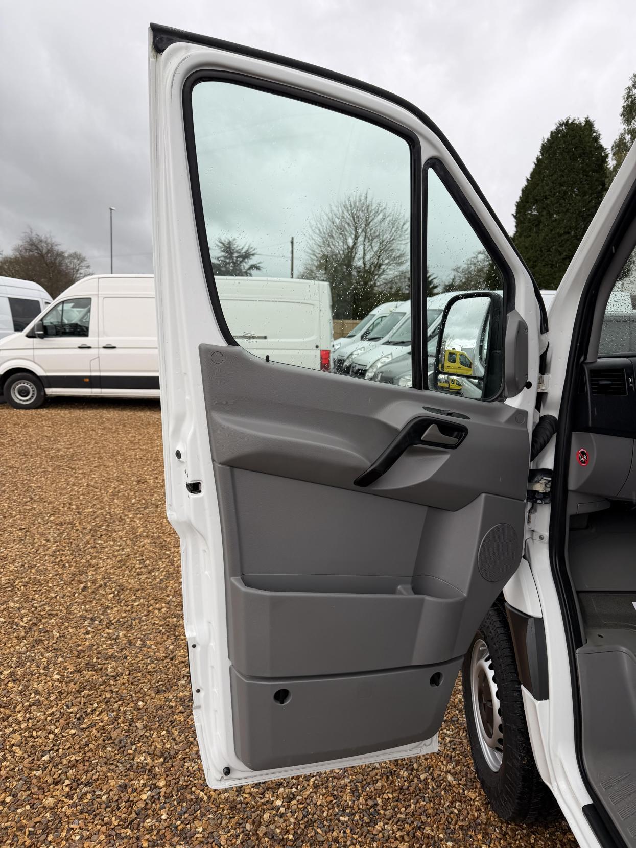 Mercedes-Benz Sprinter 2.1 316 CDi Panel Van 4dr Diesel Manual 4WD L2 (246 g/km, 163 bhp)