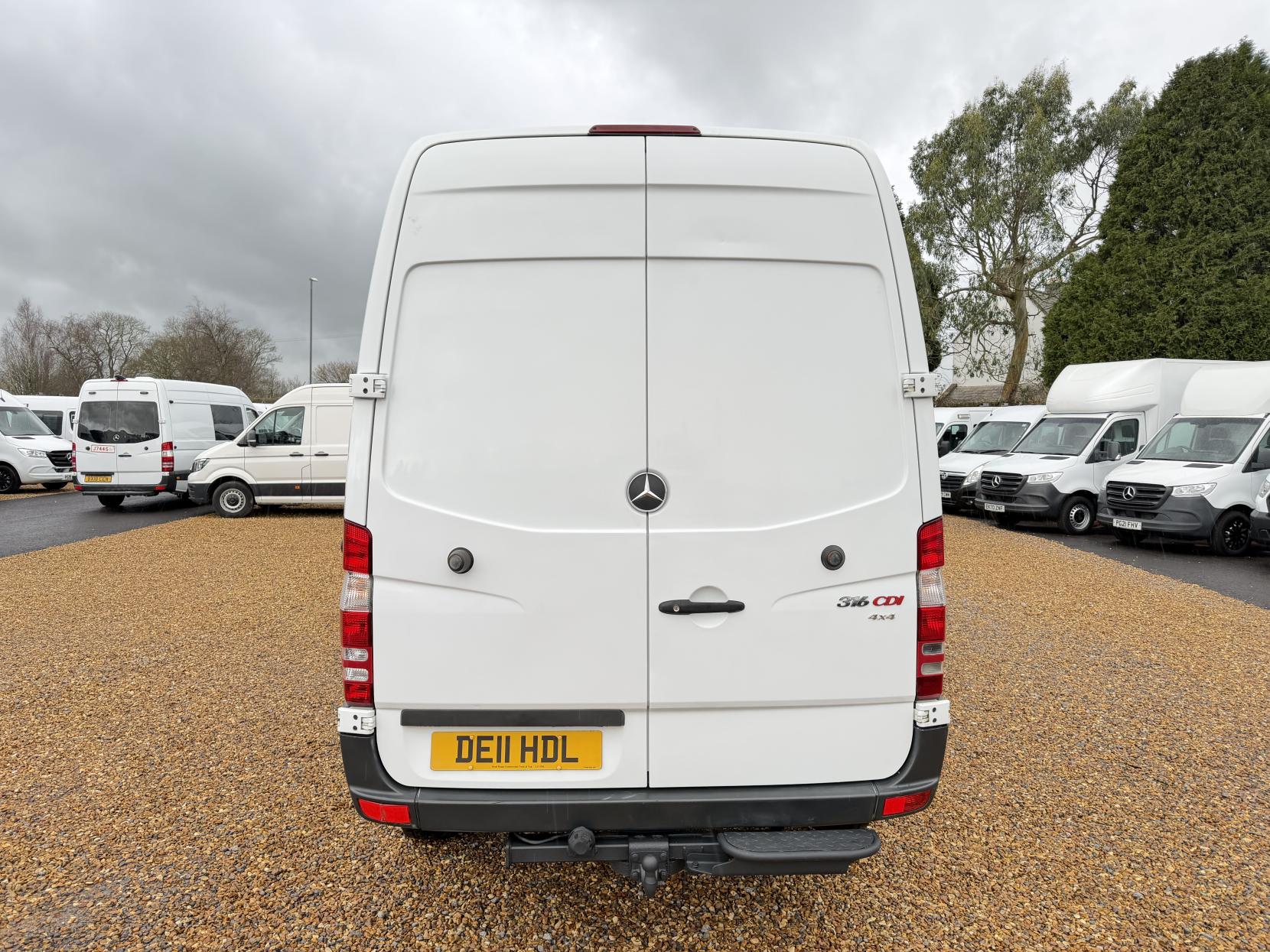 Mercedes-Benz Sprinter 2.1 316 CDi Panel Van 4dr Diesel Manual 4WD L2 (246 g/km, 163 bhp)