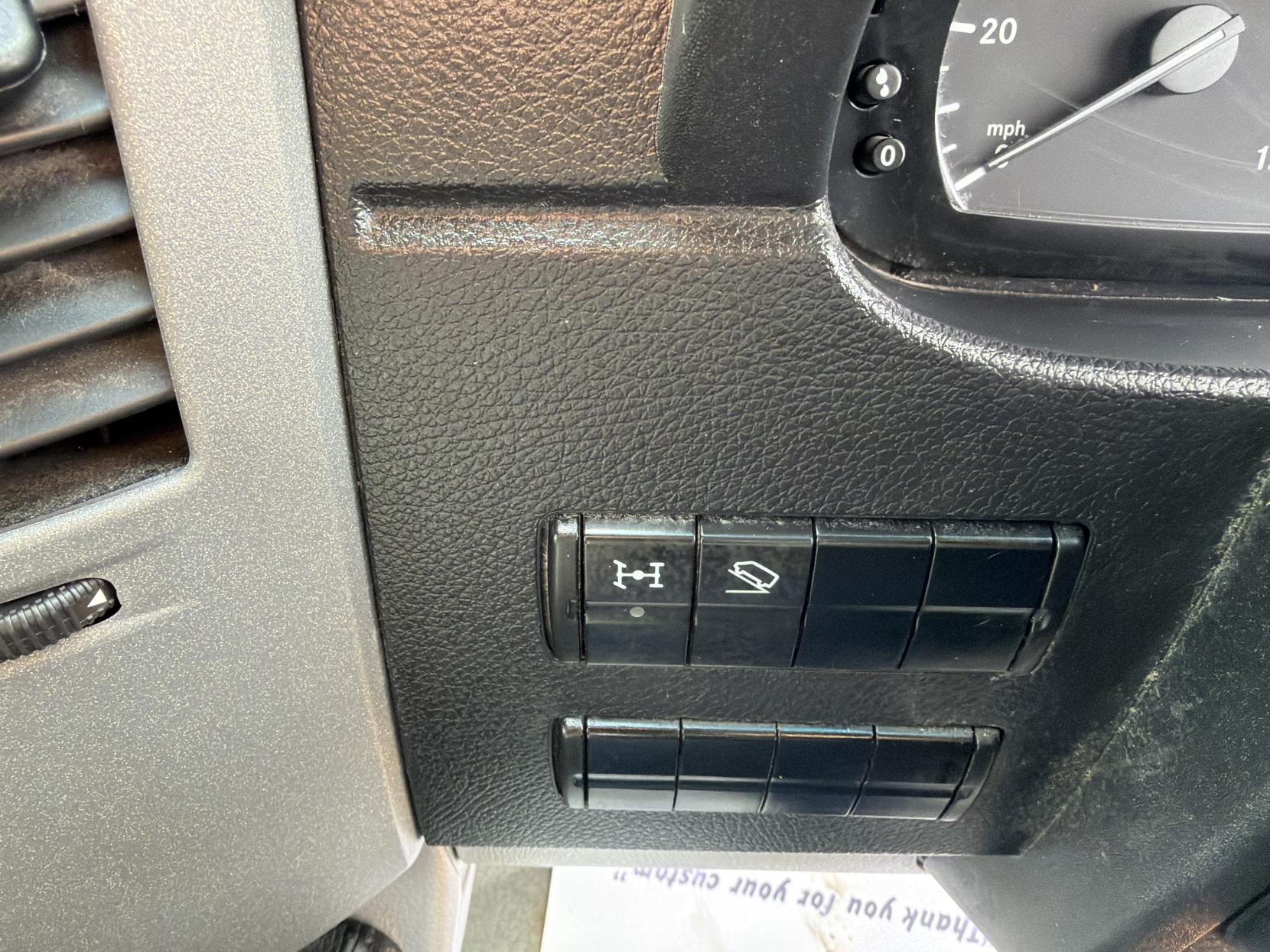 Mercedes-Benz Sprinter 2.1 316 CDi Panel Van 4dr Diesel Manual 4WD L2 (246 g/km, 163 bhp)