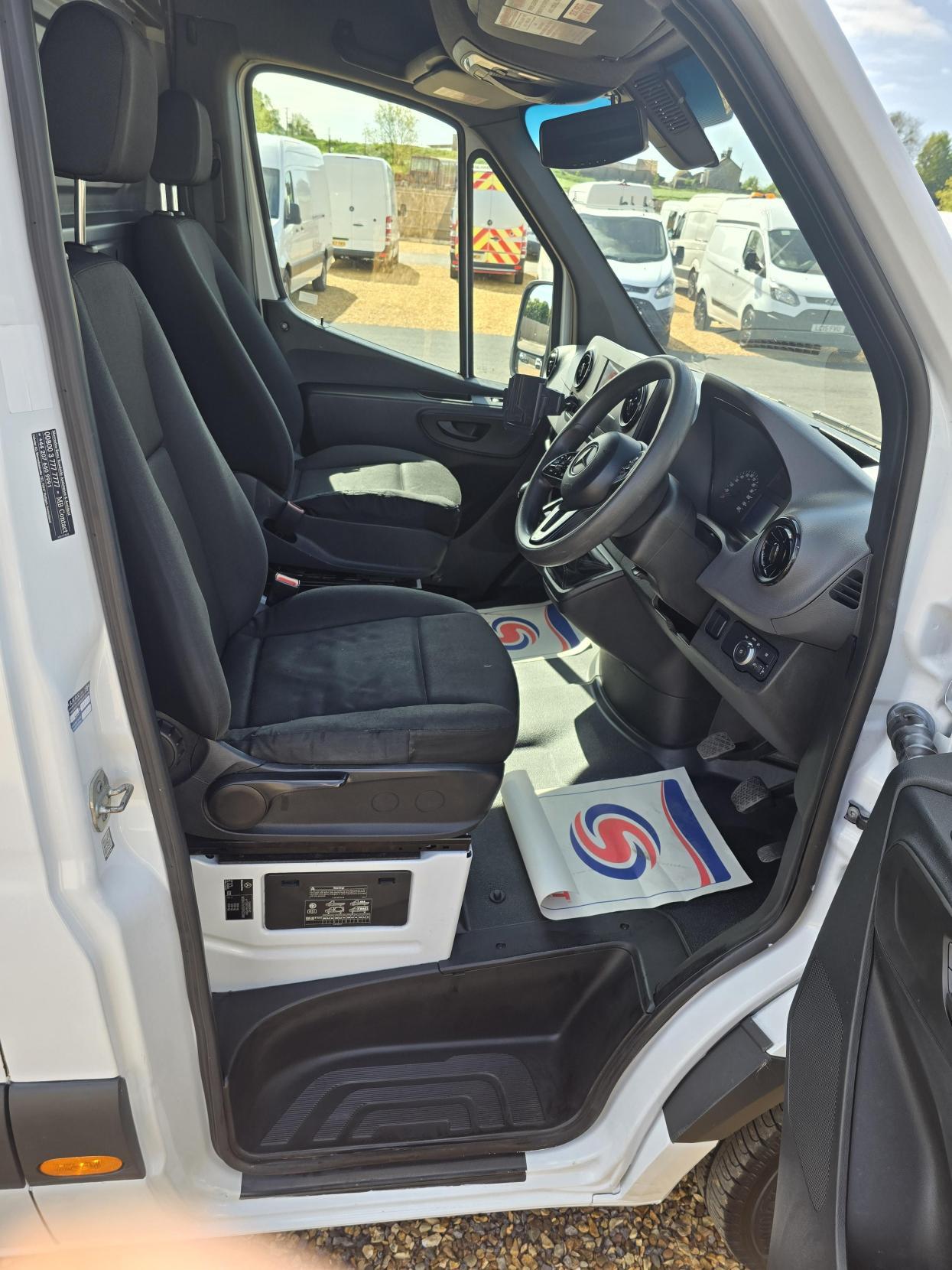 Mercedes-Benz Sprinter 2.1 311 CDI Panel Van 5dr Diesel Manual RWD L3 H2 Euro 6 (114 ps)