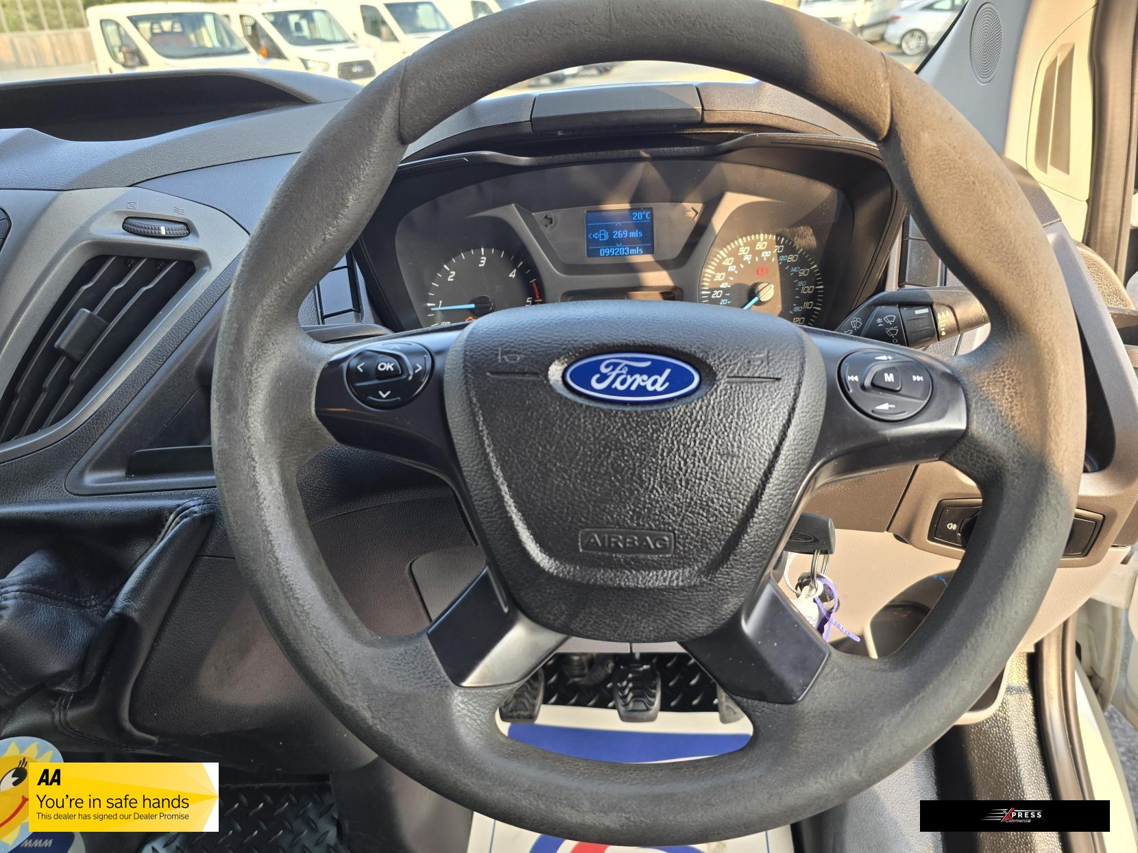 Ford Transit Custom Transit Custom 2.2 TDCi 290 Panel Van 5dr Diesel Manual L1 H1 (186 g/km, 98 bhp)