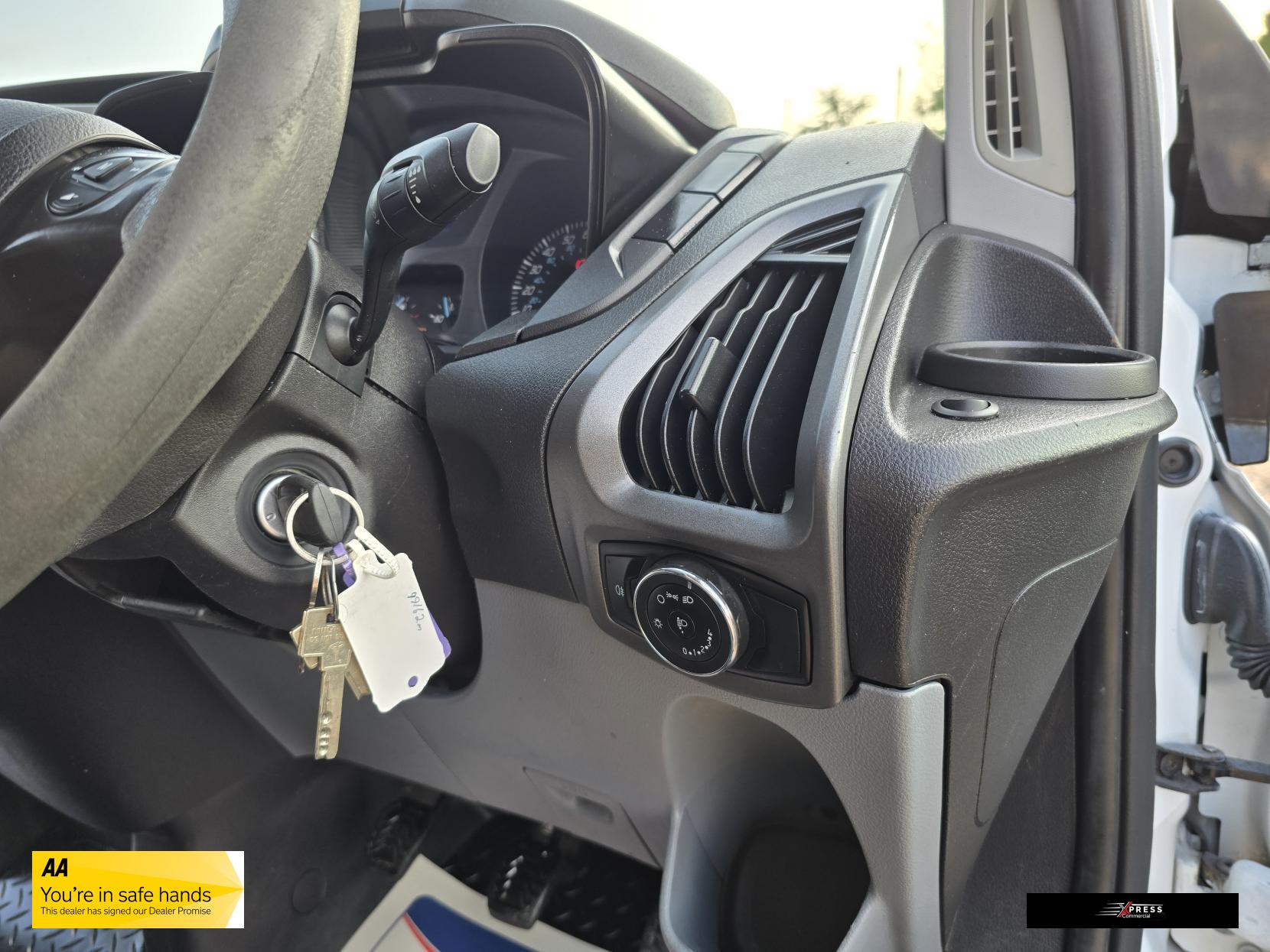 Ford Transit Custom Transit Custom 2.2 TDCi 290 Panel Van 5dr Diesel Manual L1 H1 (186 g/km, 98 bhp)