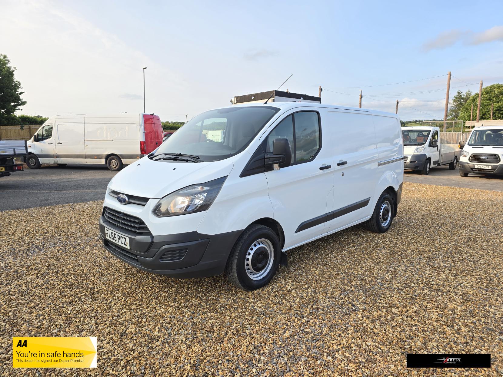 Ford Transit Custom Transit Custom 2.2 TDCi 290 Panel Van 5dr Diesel Manual L1 H1 (186 g/km, 98 bhp)