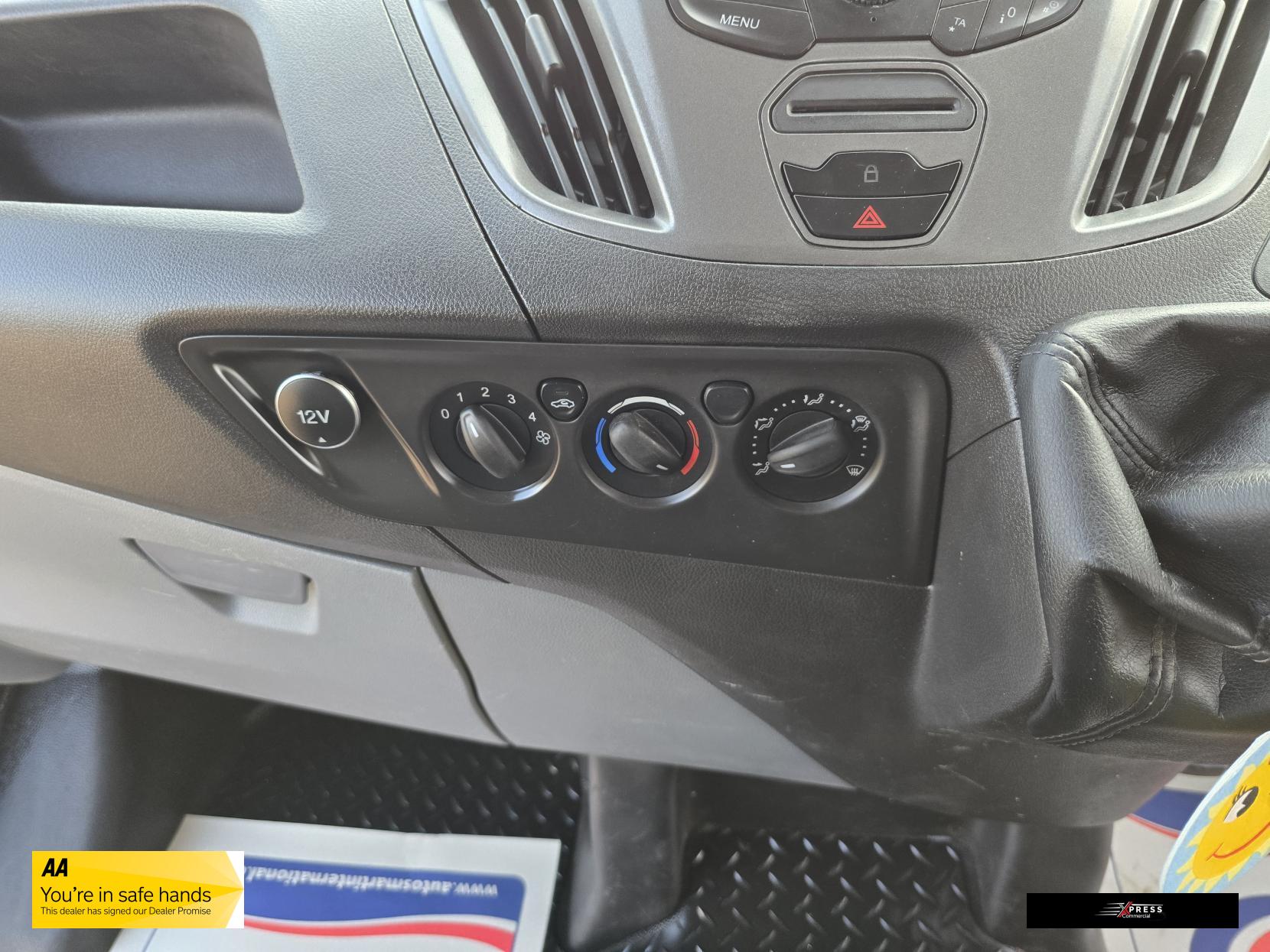 Ford Transit Custom Transit Custom 2.2 TDCi 290 Panel Van 5dr Diesel Manual L1 H1 (186 g/km, 98 bhp)