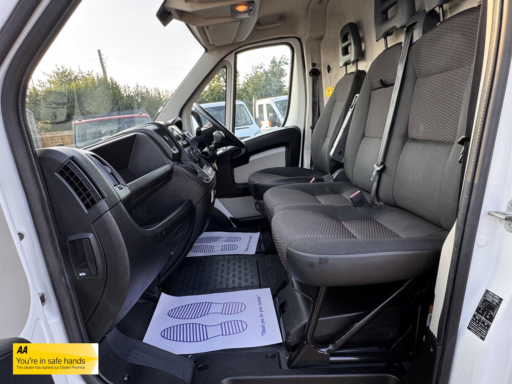 Citroen Relay 2.2 HDi 35 Panel Van 5dr Diesel Manual L2 High Roof Euro 5 (130 ps)
