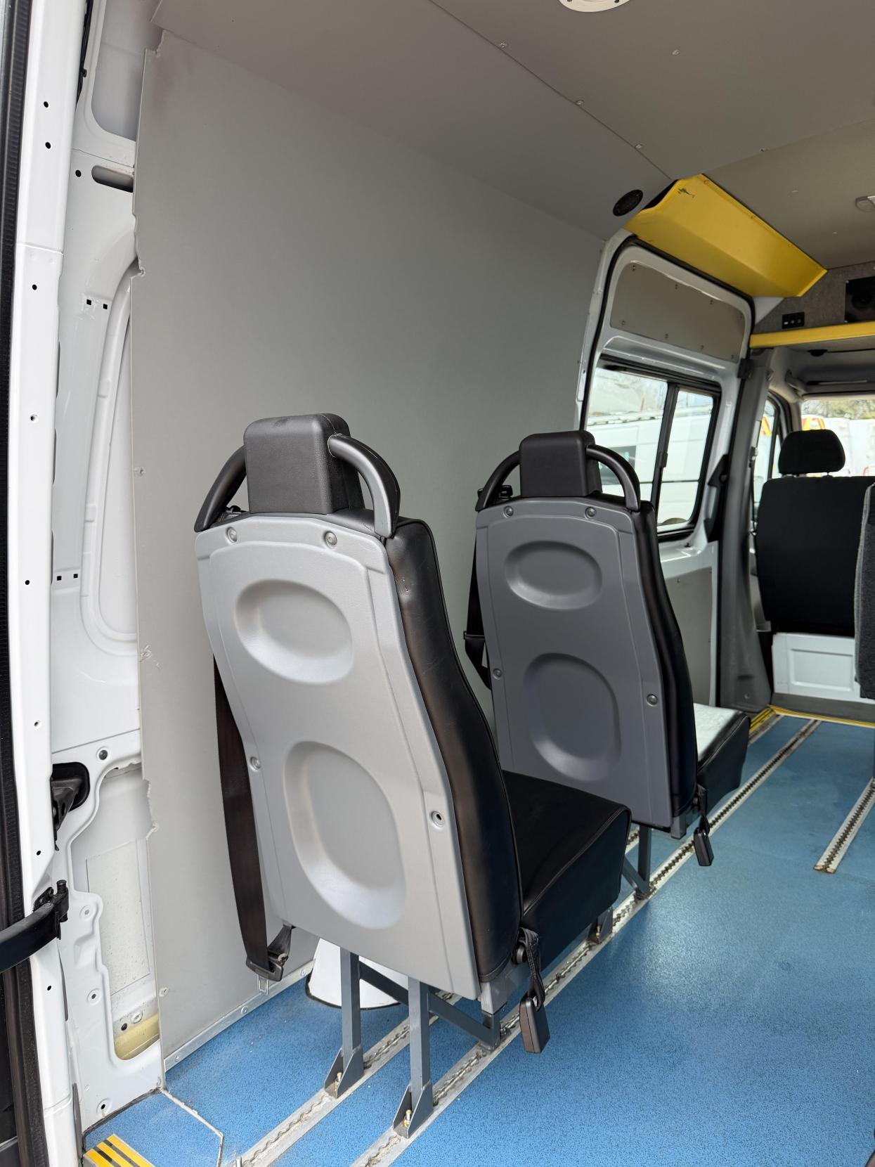 Mercedes-Benz Sprinter 2.1 313 CDi Panel Van 4dr Diesel Manual RWD L2 (129 bhp)