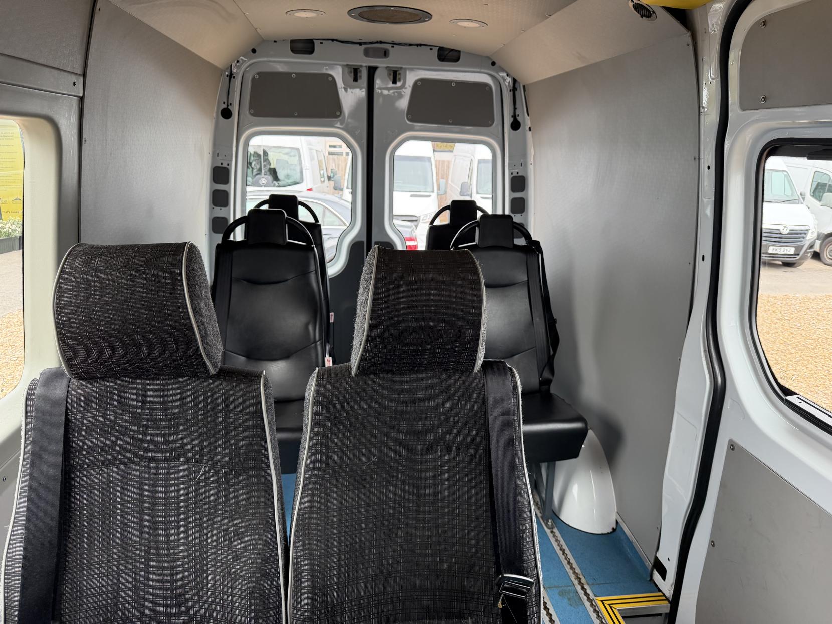 Mercedes-Benz Sprinter 2.1 313 CDi Panel Van 4dr Diesel Manual RWD L2 (129 bhp)