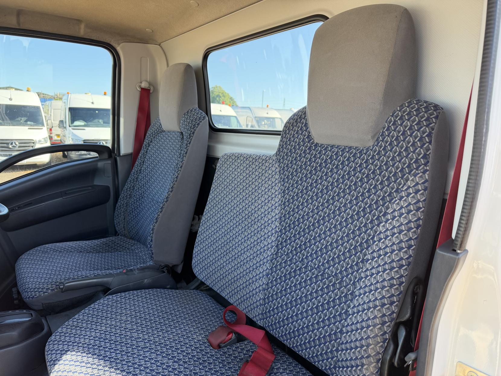 2022 Isuzu Grafter - Thumbnail 22
