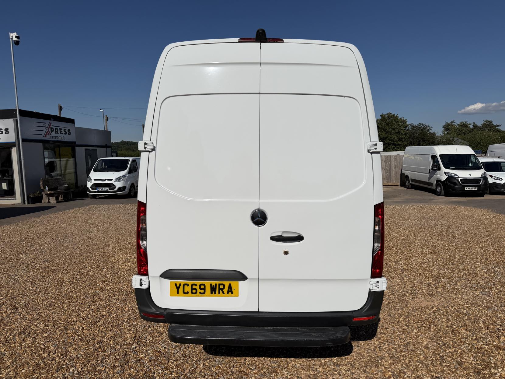 2019 Mercedes-Benz Sprinter 2.1 311 CDI Panel Van 5dr Diesel Manual RWD L3 H2 Euro 6 (114 ps) - Thumbnail 10