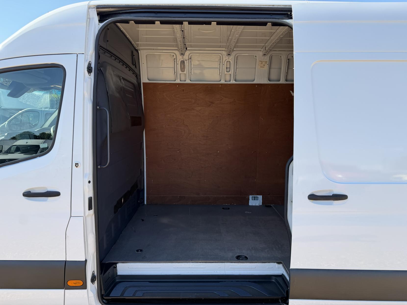 2019 Mercedes-Benz Sprinter 2.1 311 CDI Panel Van 5dr Diesel Manual RWD L3 H2 Euro 6 (114 ps) - Thumbnail 24