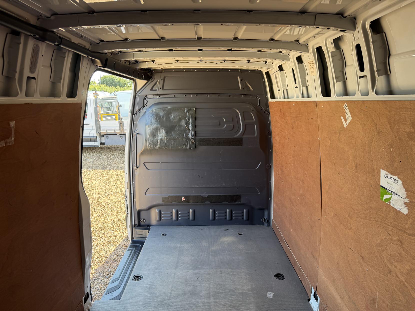 2019 Mercedes-Benz Sprinter 2.1 311 CDI Panel Van 5dr Diesel Manual RWD L3 H2 Euro 6 (114 ps) - Thumbnail 21