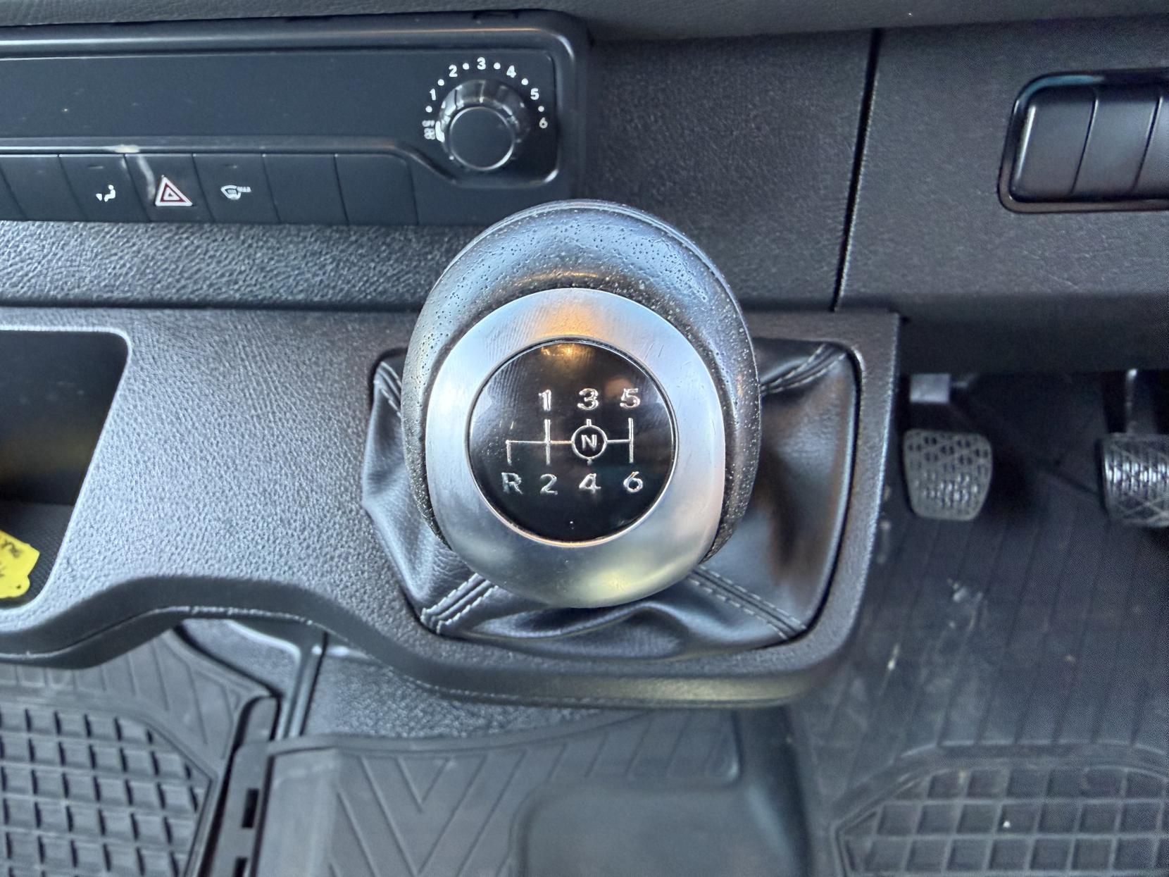 2019 Mercedes-Benz Sprinter 2.1 311 CDI Panel Van 5dr Diesel Manual RWD L3 H2 Euro 6 (114 ps) - Thumbnail 42