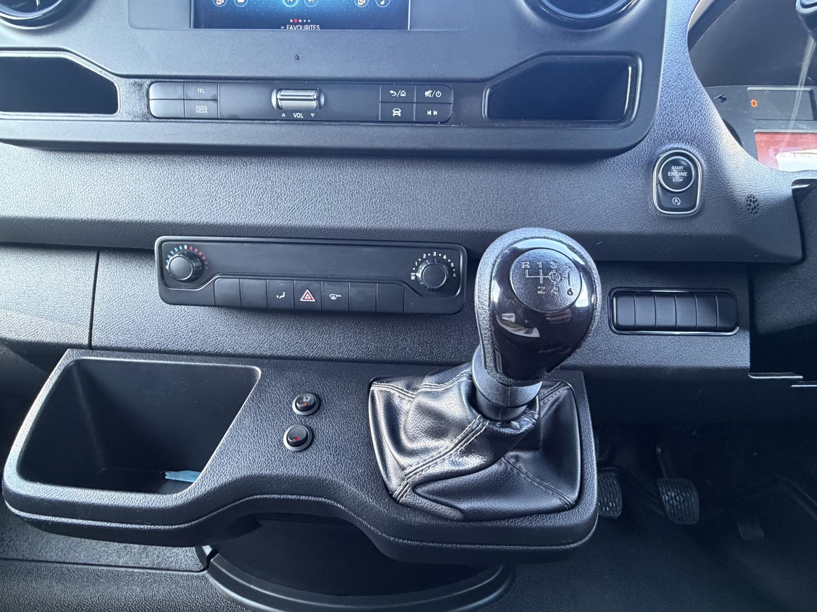 Mercedes-Benz Sprinter 2.1 314 CDI Panel Van 5dr Diesel Manual FWD L2 H2 Euro 6 (143 ps)