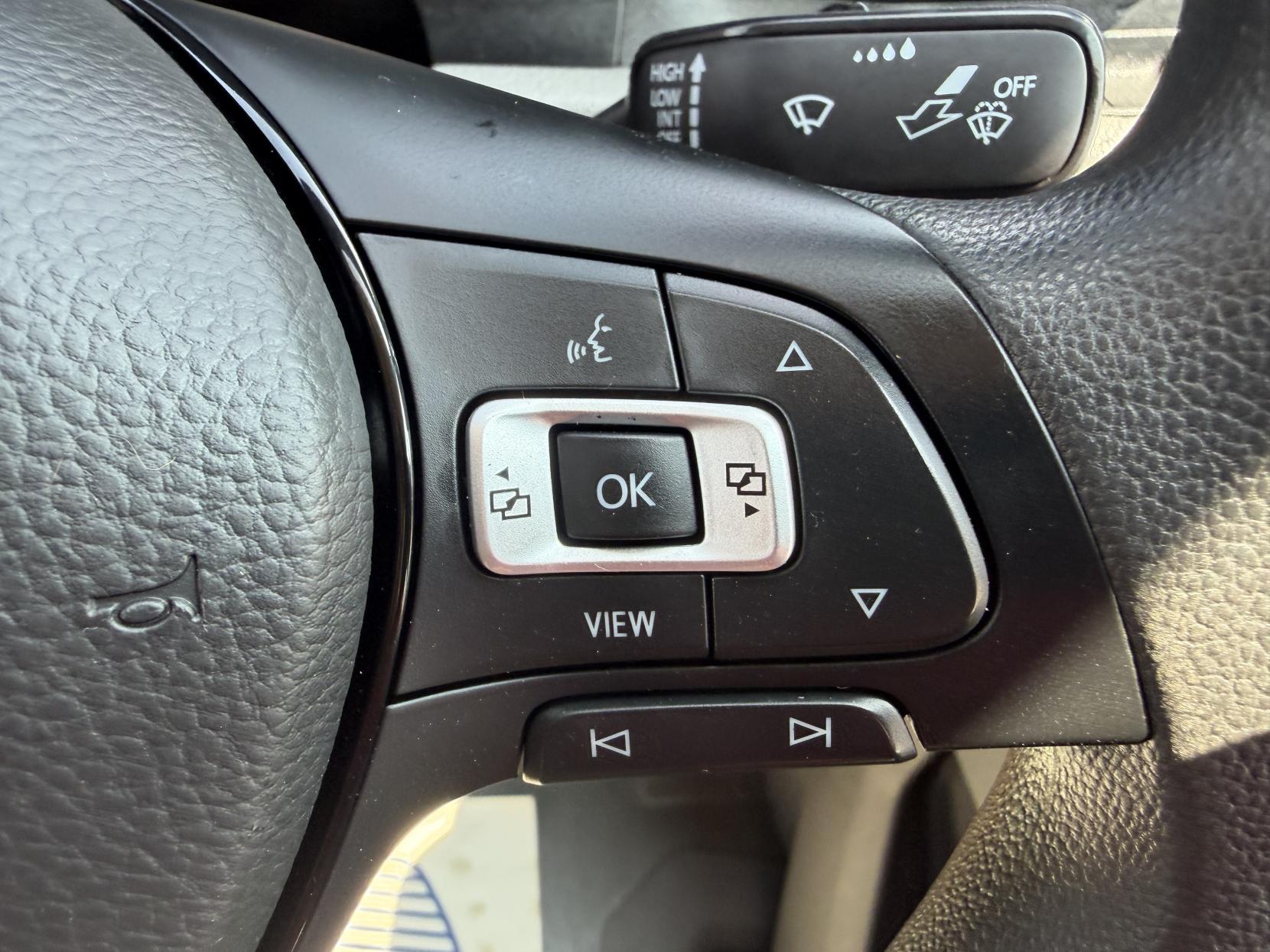 2020 Volkswagen Crafter 2.0 TDI CR35 Trendline Panel Van 5dr Diesel Automatic FWD LWB High Roof Euro 6 (s/s) (140 ps) - Thumbnail 40