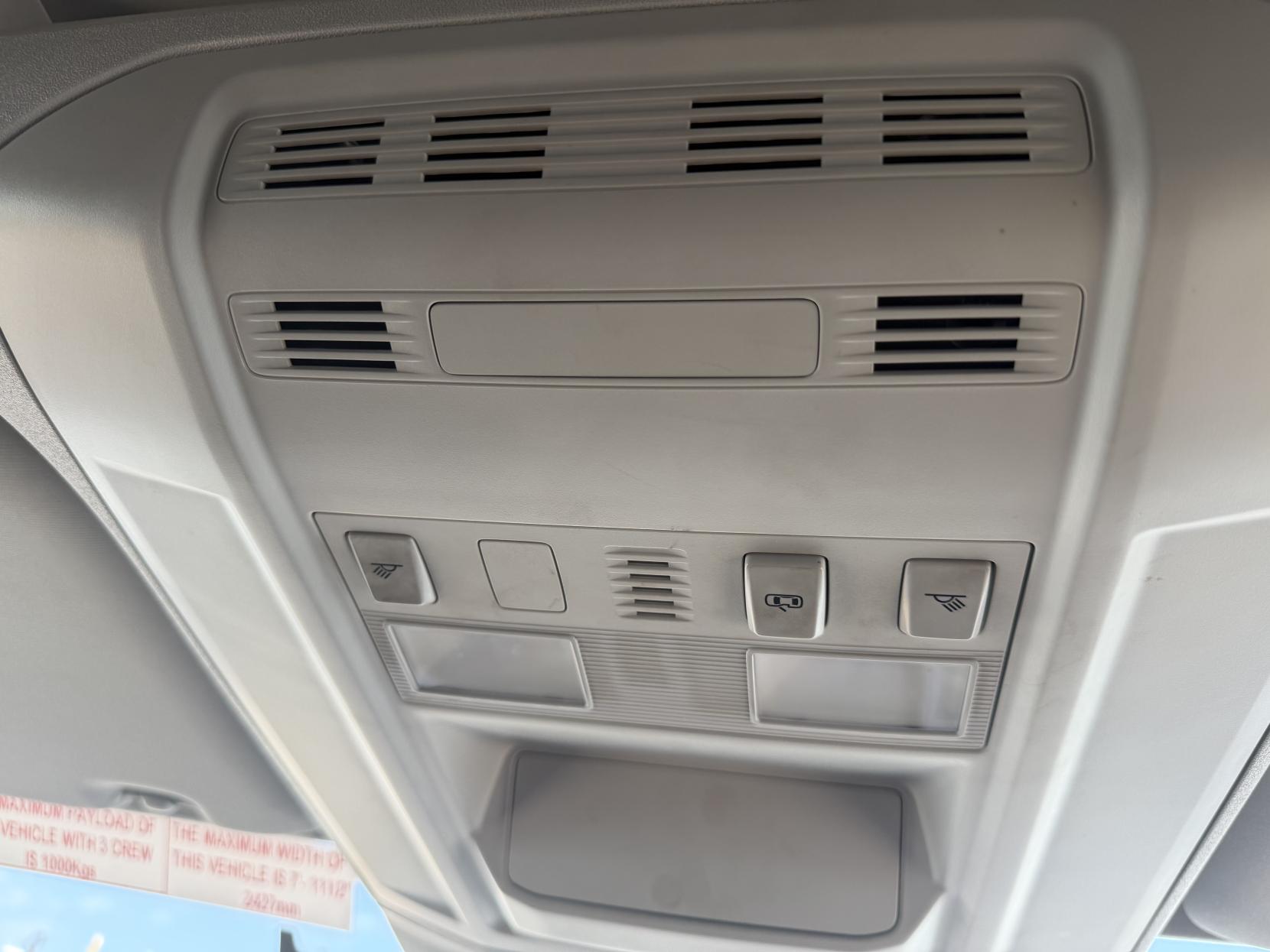 2020 Volkswagen Crafter 2.0 TDI CR35 Trendline Panel Van 5dr Diesel Automatic FWD LWB High Roof Euro 6 (s/s) (140 ps) - Thumbnail 47