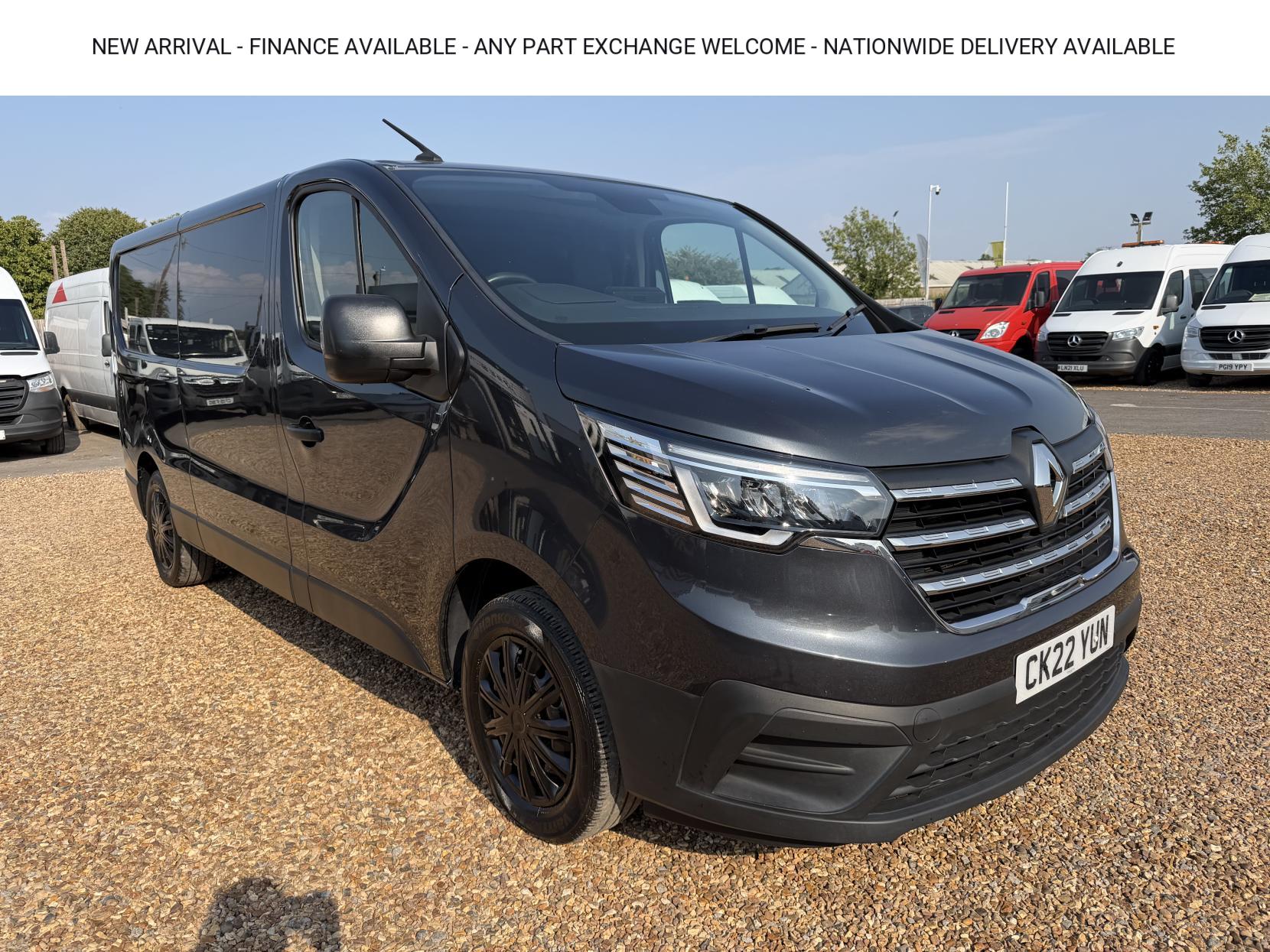 2022 Renault Trafic 2.0 dCi Blue LL30 Business+ Panel Van 5dr Diesel Manual L2 H1 Euro 6 (s/s) (130 ps) - Image 1