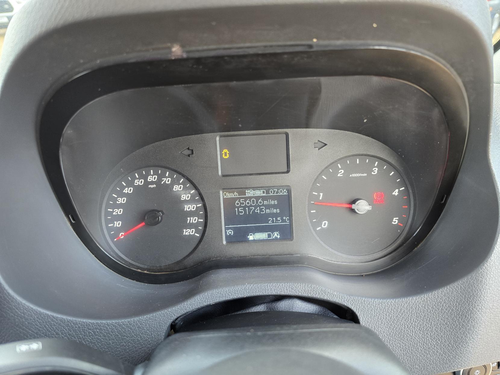 Mercedes-Benz Sprinter 2.1 316 CDI Panel Van 5dr Diesel Manual RWD L2 H2 Euro 6 (163 ps)