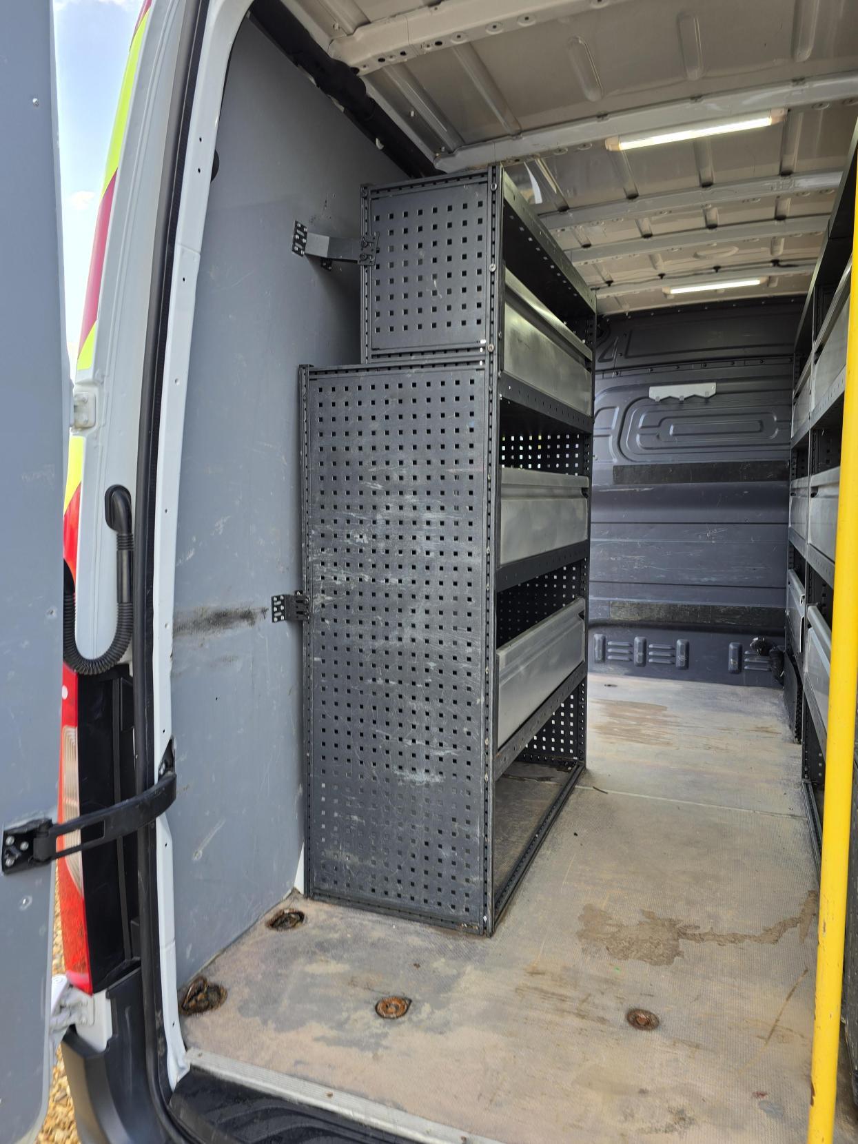 Mercedes-Benz Sprinter 2.1 316 CDI Panel Van 5dr Diesel Manual RWD L2 H2 Euro 6 (163 ps)