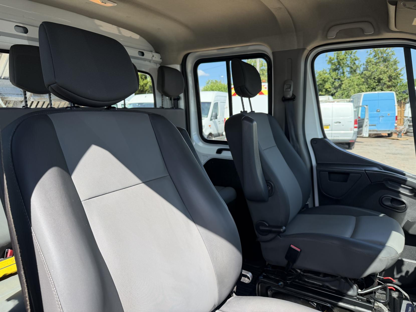 2019 Vauxhall Movano 2.3 CDTi 3500 BiTurbo Chassis Double Cab 4dr Diesel Manual FWD L2 H1 Euro 6 (135 ps) - Thumbnail 20
