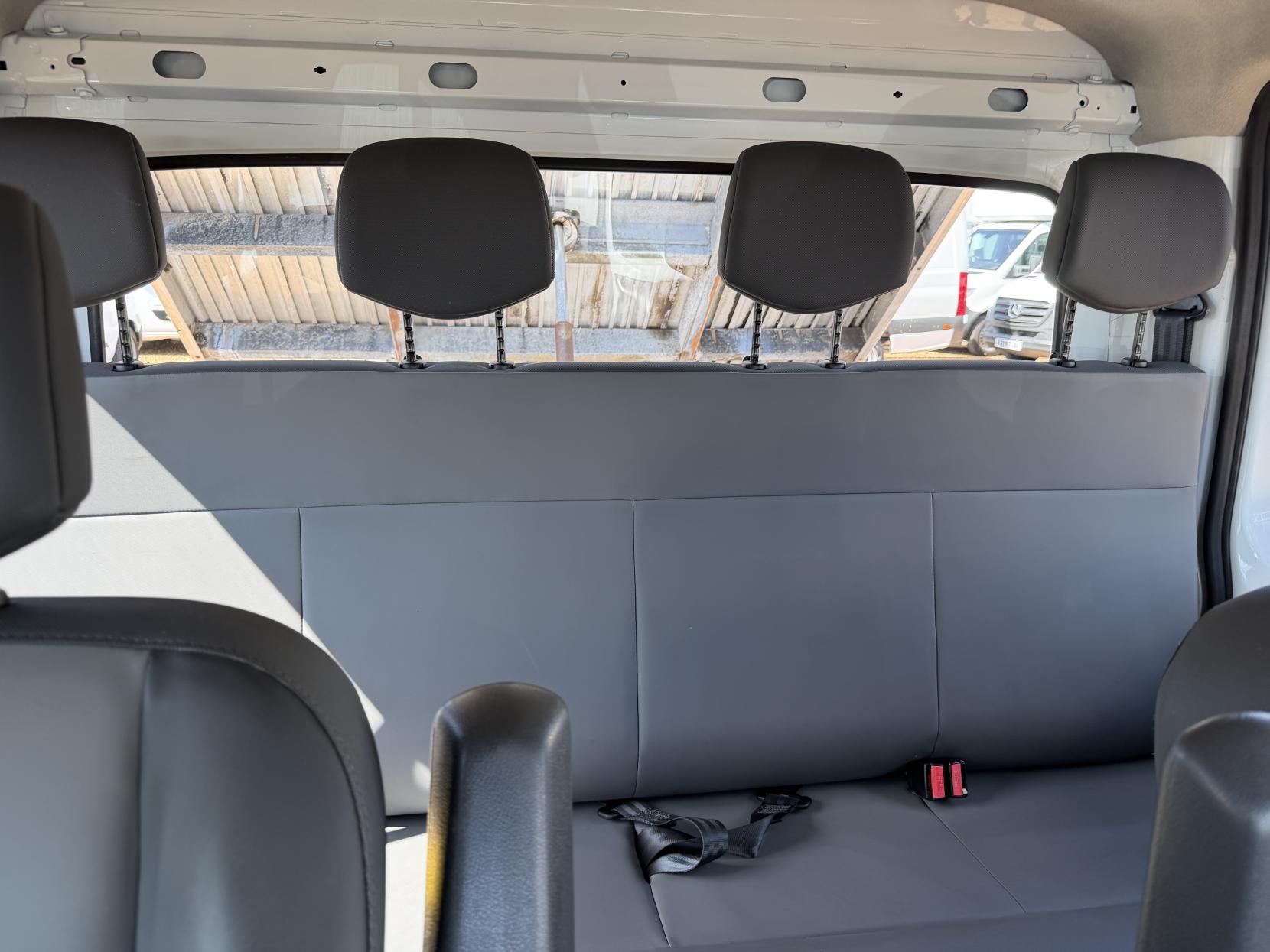 2019 Vauxhall Movano 2.3 CDTi 3500 BiTurbo Chassis Double Cab 4dr Diesel Manual FWD L2 H1 Euro 6 (135 ps) - Thumbnail 47