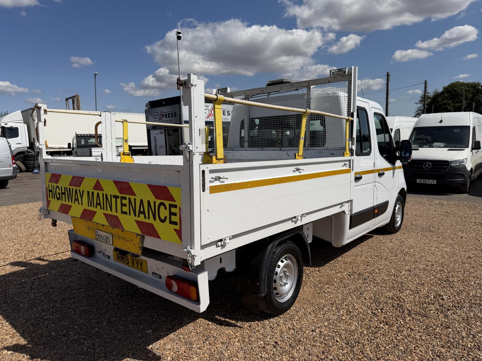 2019 Vauxhall Movano 2.3 CDTi 3500 BiTurbo Chassis Double Cab 4dr Diesel Manual FWD L2 H1 Euro 6 (135 ps) - Thumbnail 18