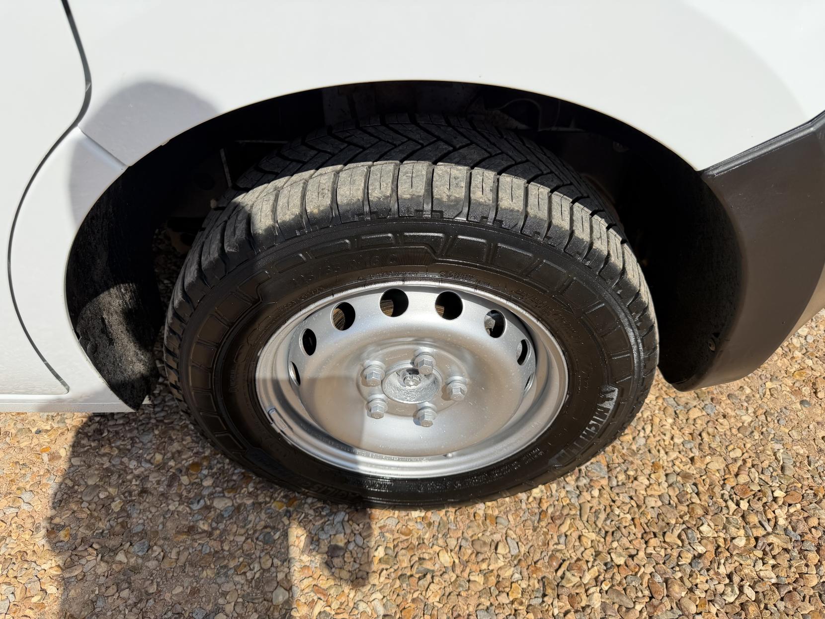2019 Vauxhall Movano 2.3 CDTi 3500 BiTurbo Chassis Double Cab 4dr Diesel Manual FWD L2 H1 Euro 6 (135 ps) - Thumbnail 56