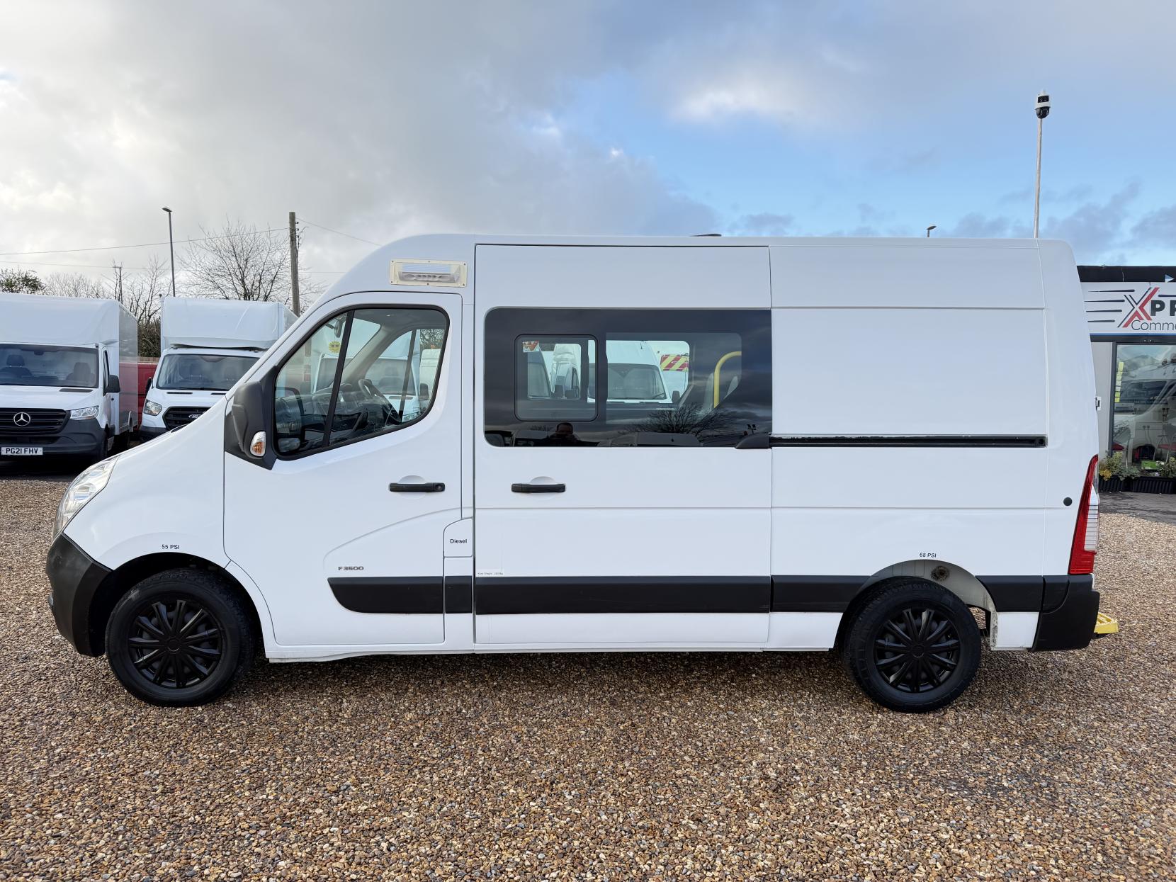 Vauxhall Movano 2.3 CDTi 3500 Panel Van 5dr Diesel Manual FWD L2 H2 Euro 6 (130 ps)