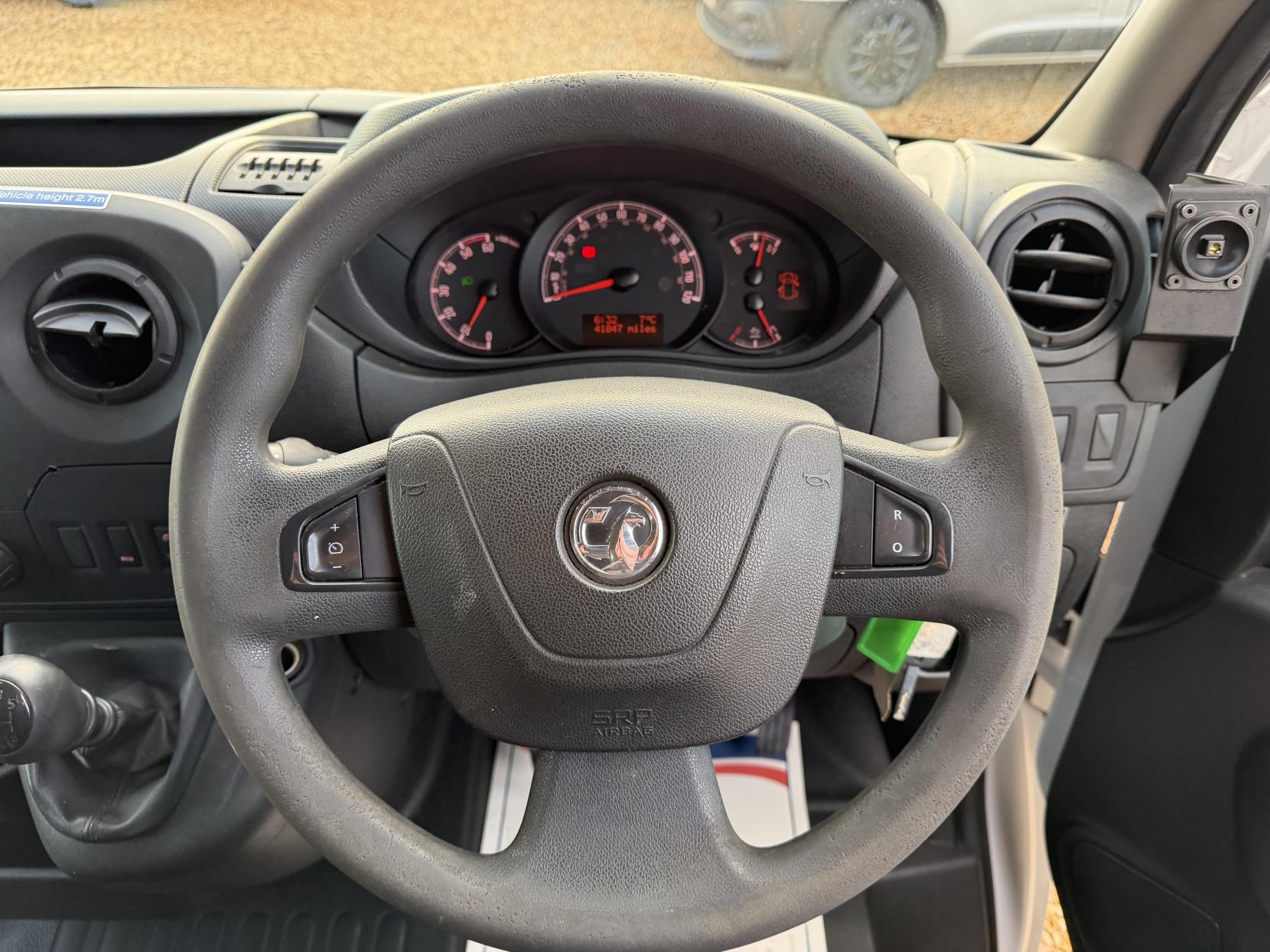 Vauxhall Movano 2.3 CDTi 3500 Panel Van 5dr Diesel Manual FWD L2 H2 Euro 6 (130 ps)