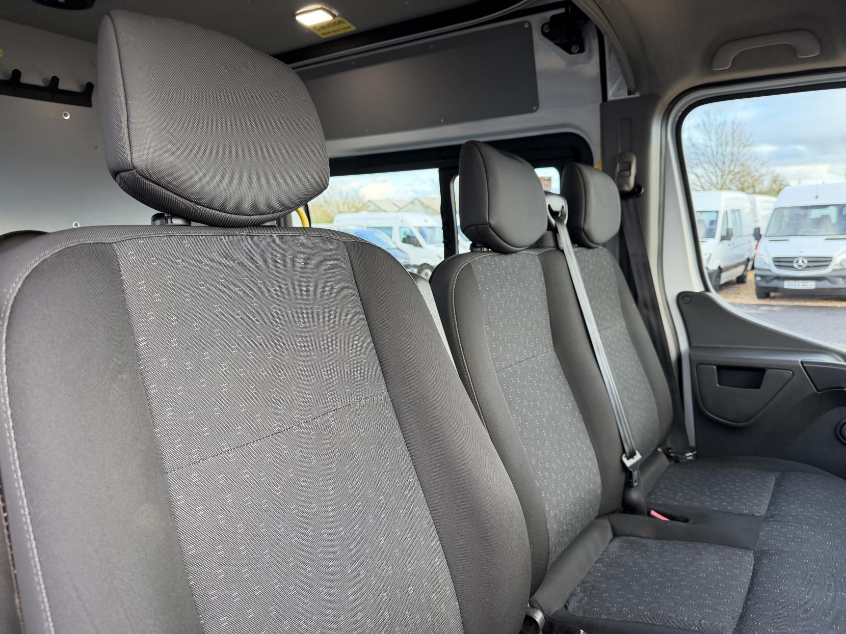 Vauxhall Movano 2.3 CDTi 3500 Panel Van 5dr Diesel Manual FWD L2 H2 Euro 6 (130 ps)