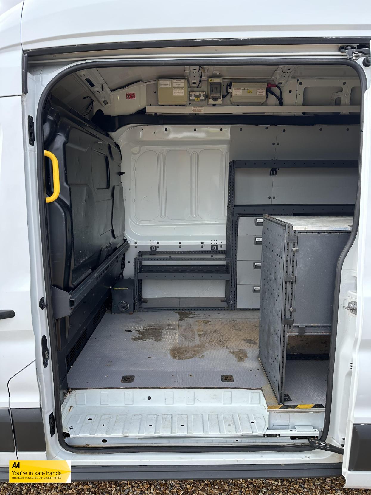 Ford Transit 2.2 TDCi 350 Panel Van 5dr Diesel Manual RWD L2 H3 Euro 5 (155 ps)