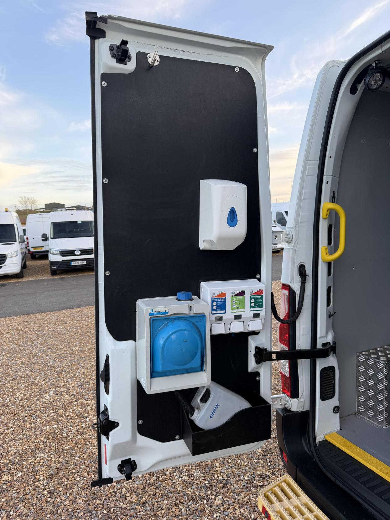 Vauxhall Movano 2.3 CDTi 3500 Panel Van 5dr Diesel Manual FWD L2 H2 Euro 6 (130 ps)