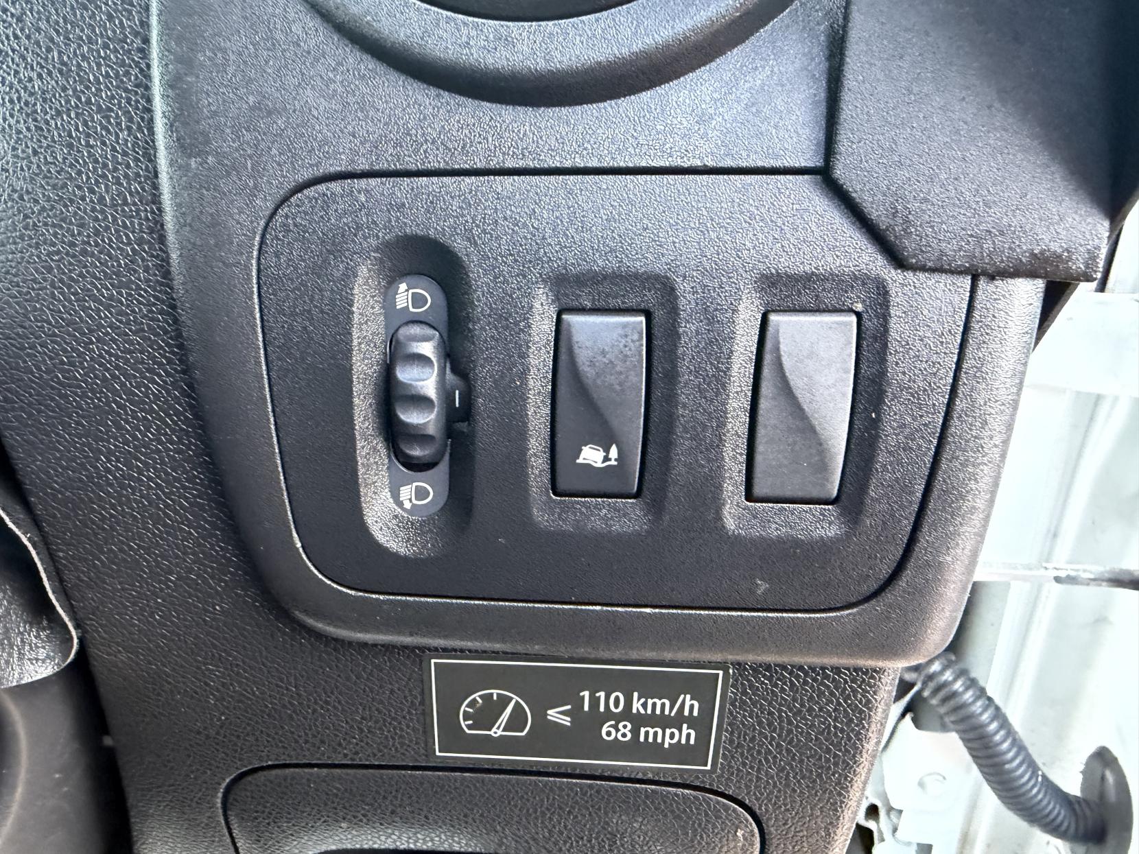 Vauxhall Movano 2.3 CDTi 3500 Panel Van 5dr Diesel Manual FWD L2 H2 Euro 6 (130 ps)