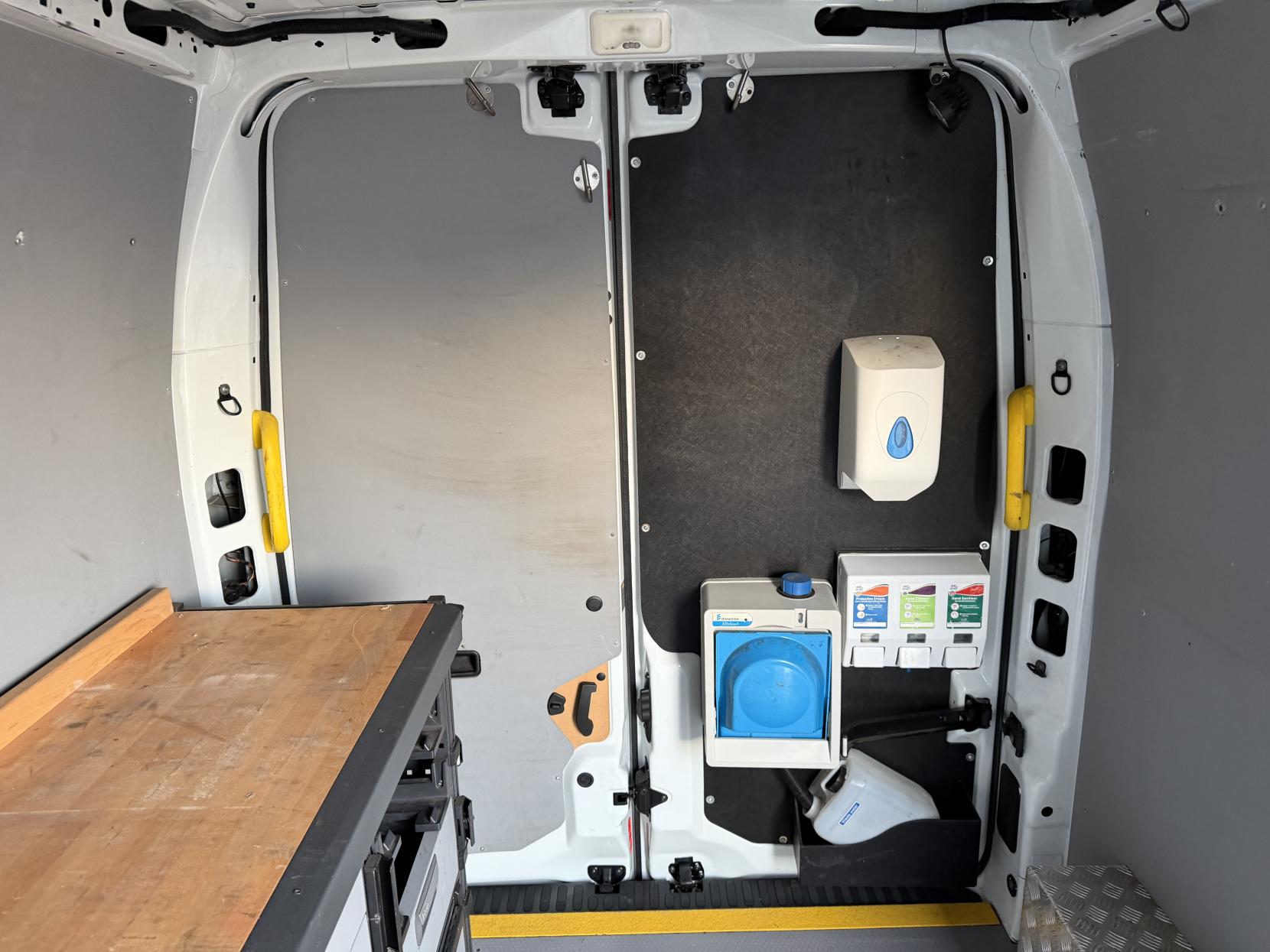 Vauxhall Movano 2.3 CDTi 3500 Panel Van 5dr Diesel Manual FWD L2 H2 Euro 6 (130 ps)