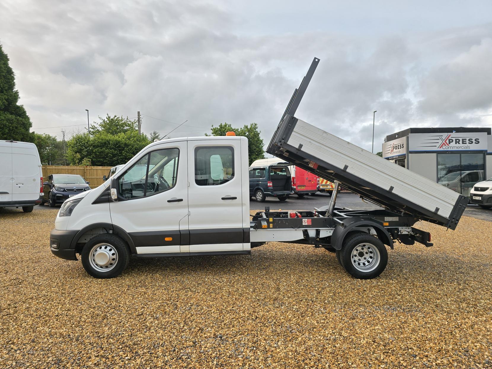 Ford Transit 2.0 350 EcoBlue Leader Tipper Double Cab 4dr Diesel Manual RWD L3 Euro 6 (s/s) (1-Way, Aluminium, 1-Stop) (130 ps)