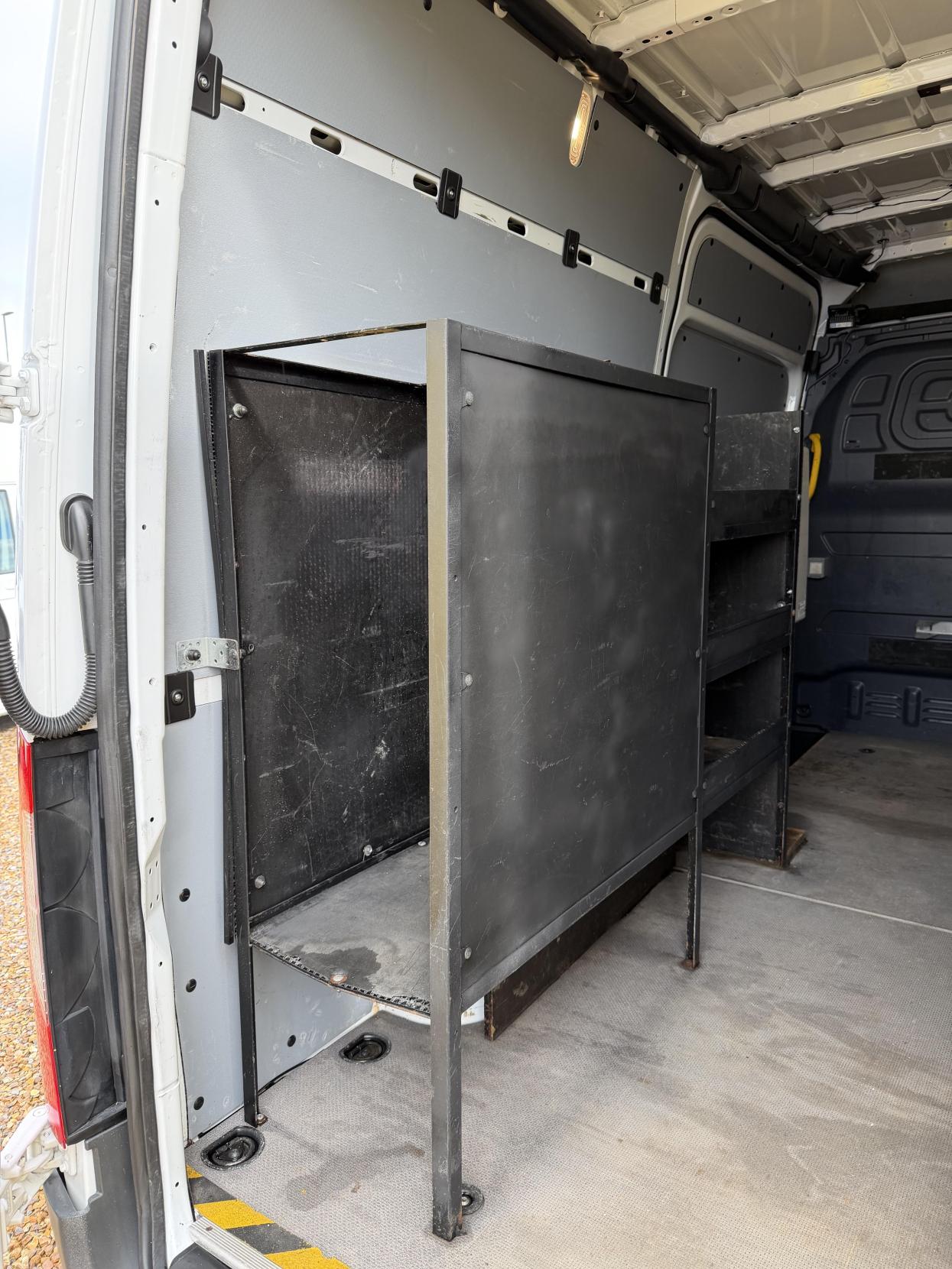 Mercedes-Benz Sprinter 2.1 316 CDI Panel Van 5dr Diesel Manual RWD L2 H2 Euro 6 (163 ps)