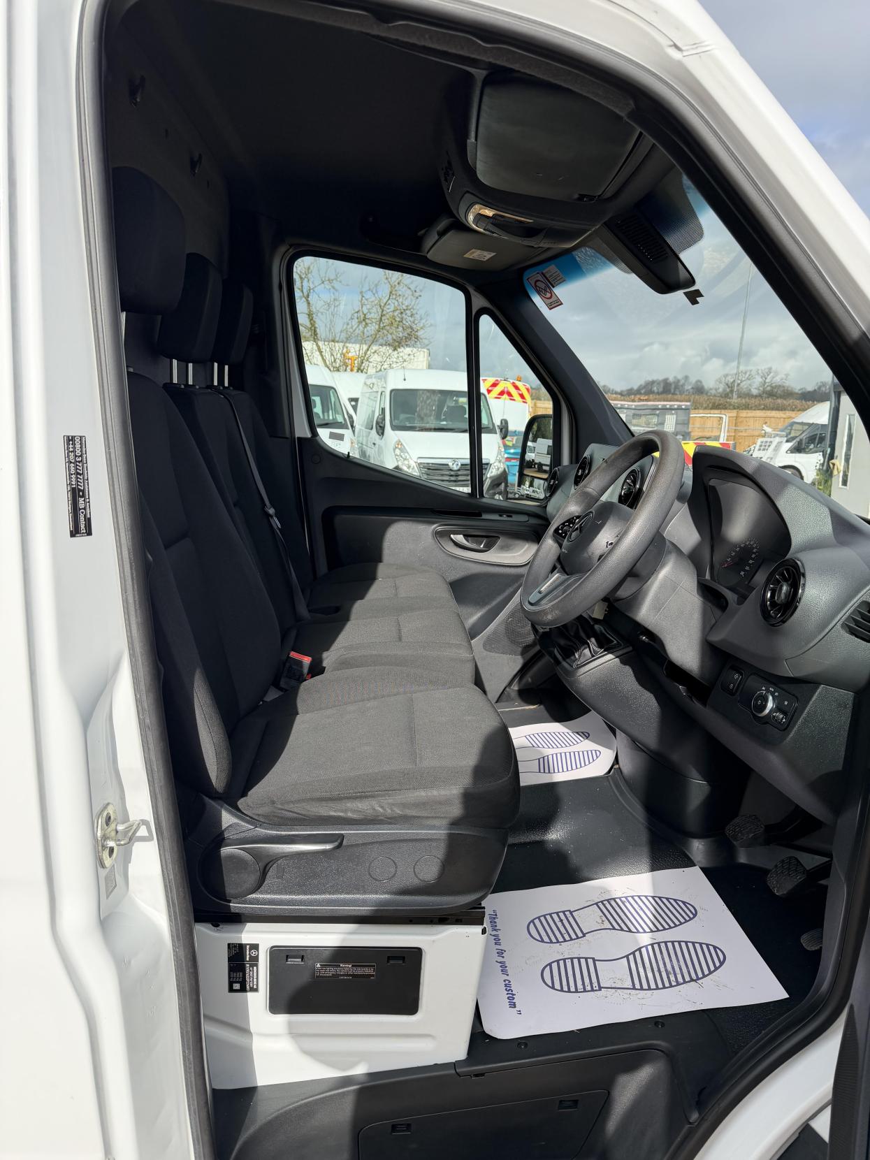 Mercedes-Benz Sprinter 2.1 316 CDI Panel Van 5dr Diesel Manual RWD L2 H2 Euro 6 (163 ps)