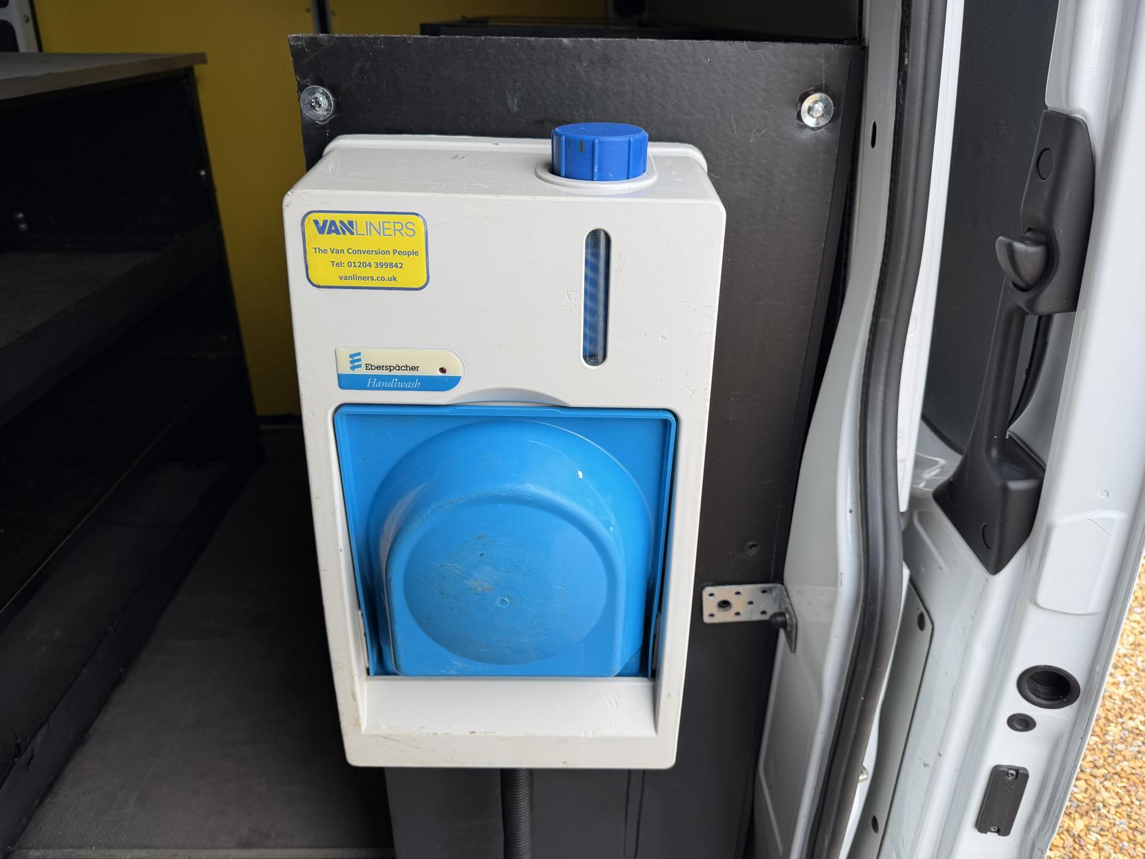 Mercedes-Benz Sprinter 2.1 316 CDI Panel Van 5dr Diesel Manual RWD L2 H2 Euro 6 (163 ps)