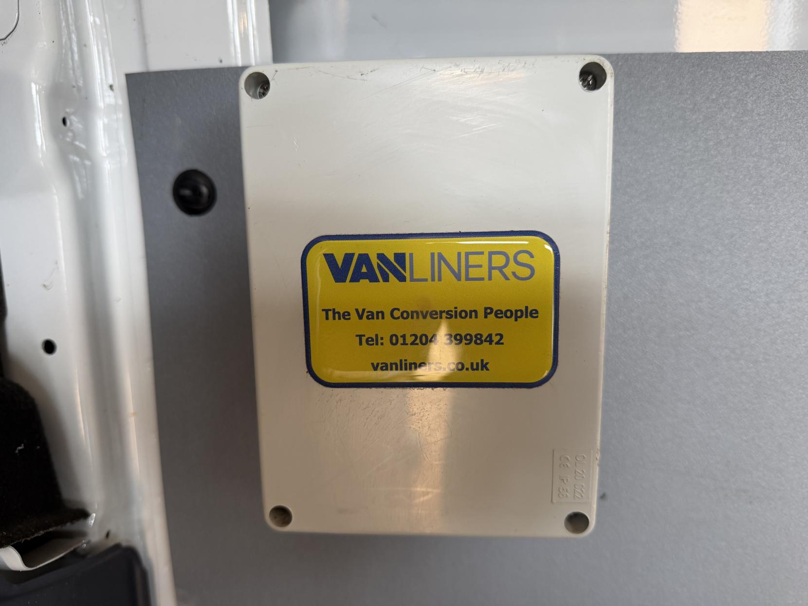 Mercedes-Benz Sprinter 2.1 316 CDI Panel Van 5dr Diesel Manual RWD L2 H2 Euro 6 (163 ps)