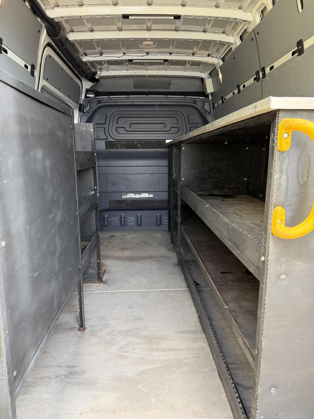 Mercedes-Benz Sprinter 2.1 316 CDI Panel Van 5dr Diesel Manual RWD L2 H2 Euro 6 (163 ps)