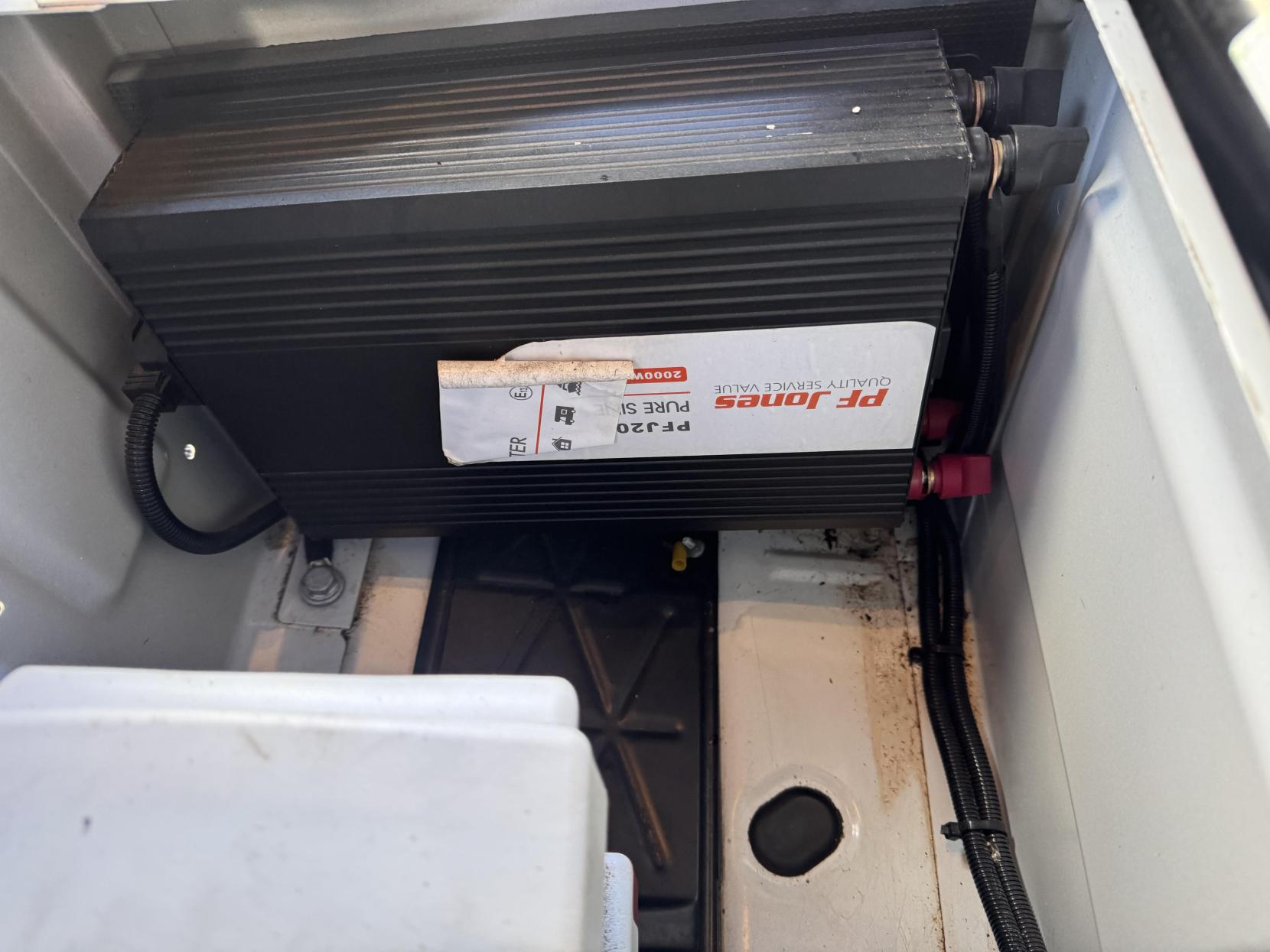 Mercedes-Benz Sprinter 2.1 316 CDI Panel Van 5dr Diesel Manual RWD L2 H2 Euro 6 (163 ps)